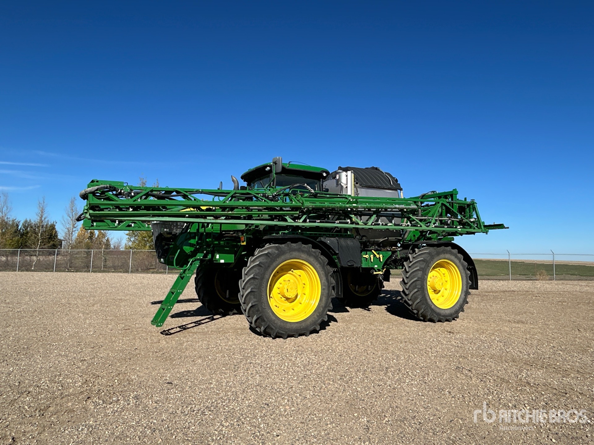 2018 John Deere R4045