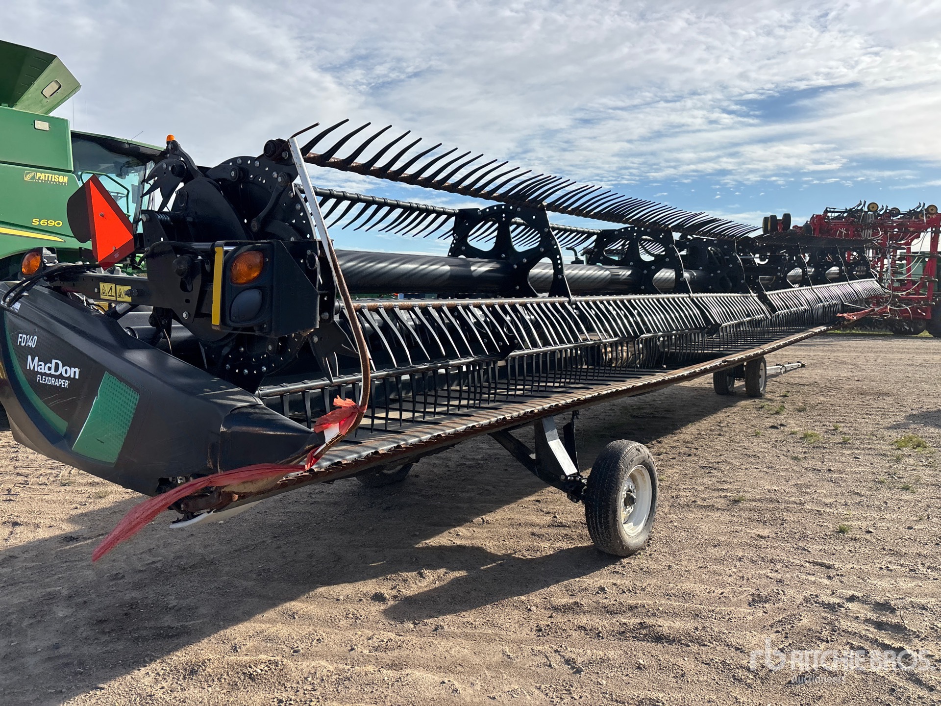 2019 Macdon FD140