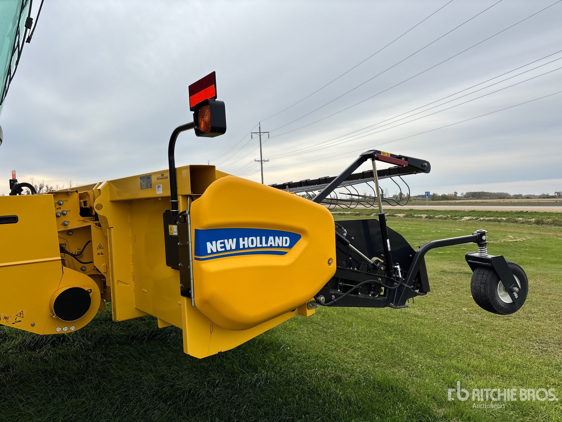 2021 New Holland 790CP-15