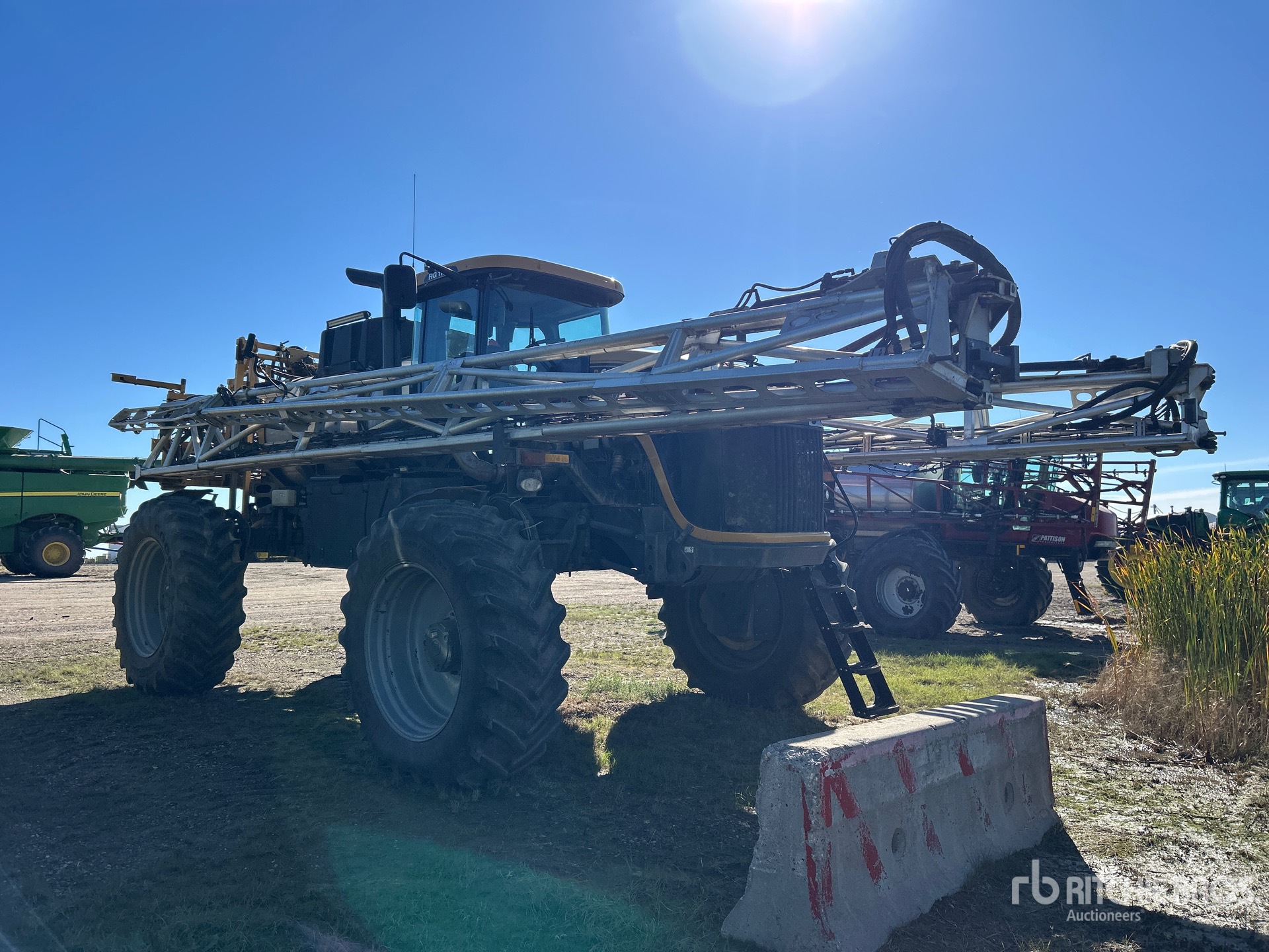 2013 Rogator RG1100