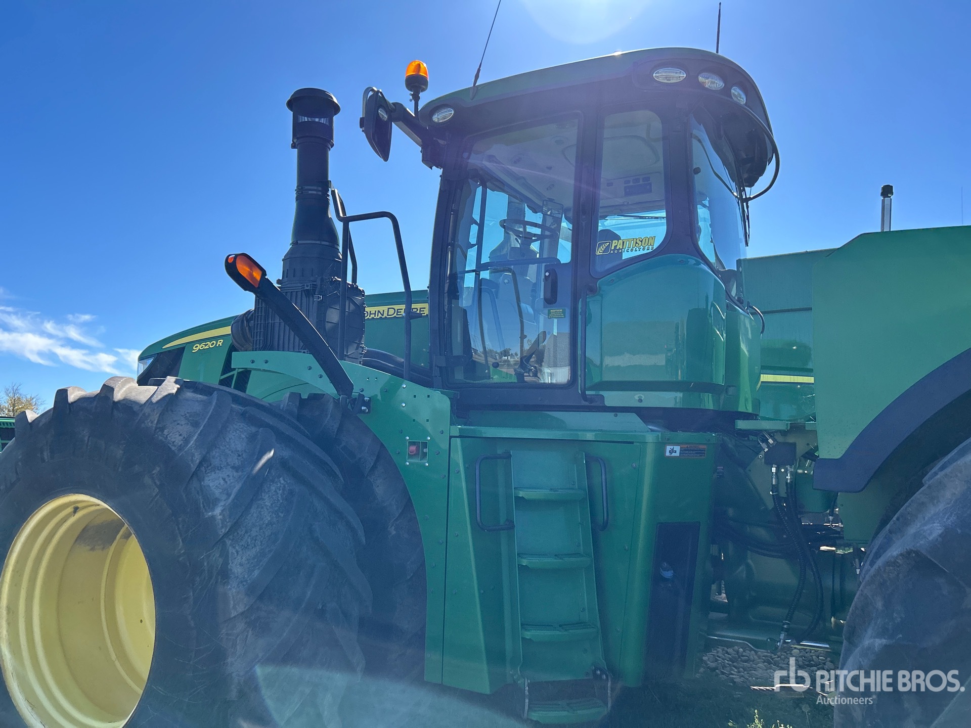 2015 John Deere 9620R