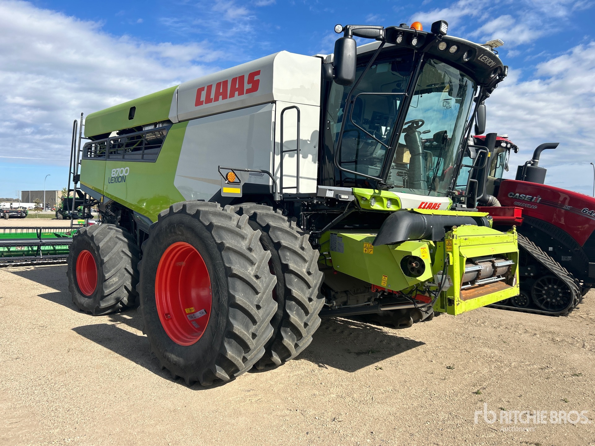 2021 Claas 8700
