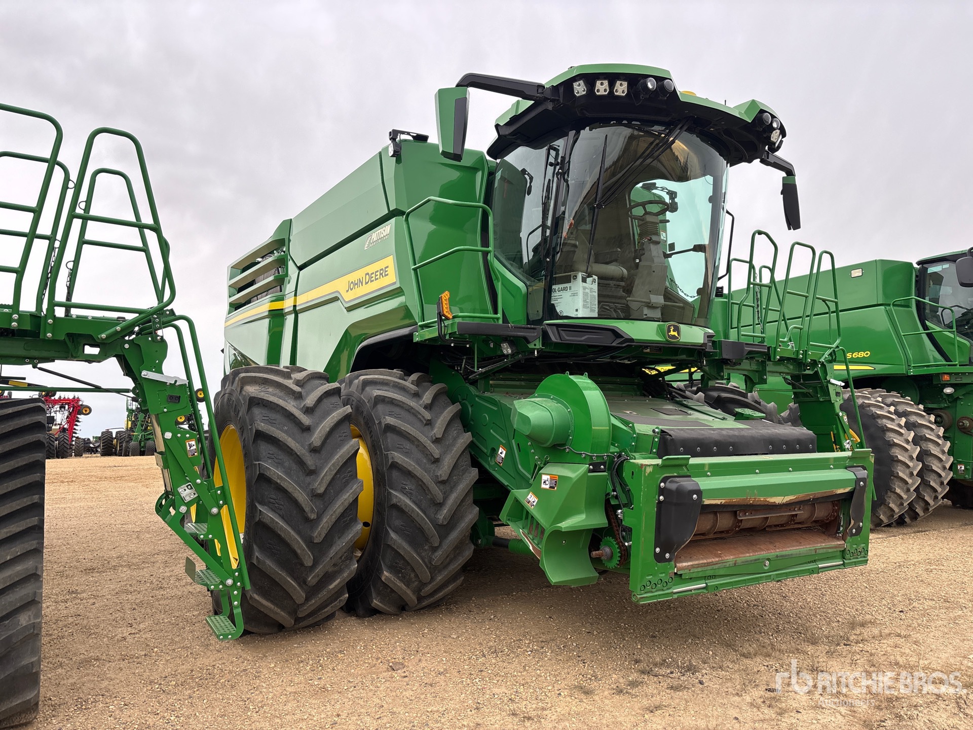 2023 John Deere X9 1100