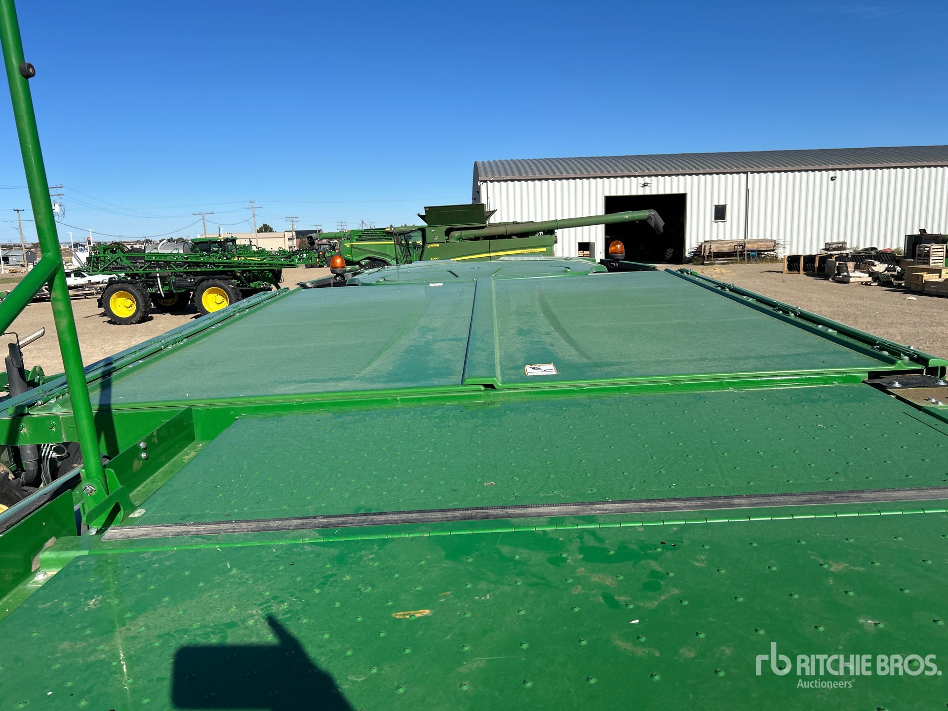 2017 John Deere S690