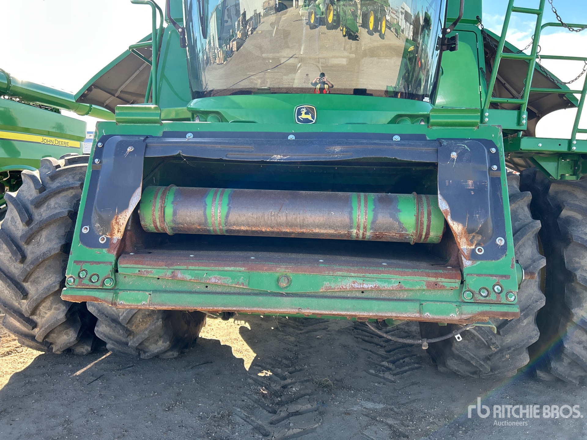 2017 John Deere S690