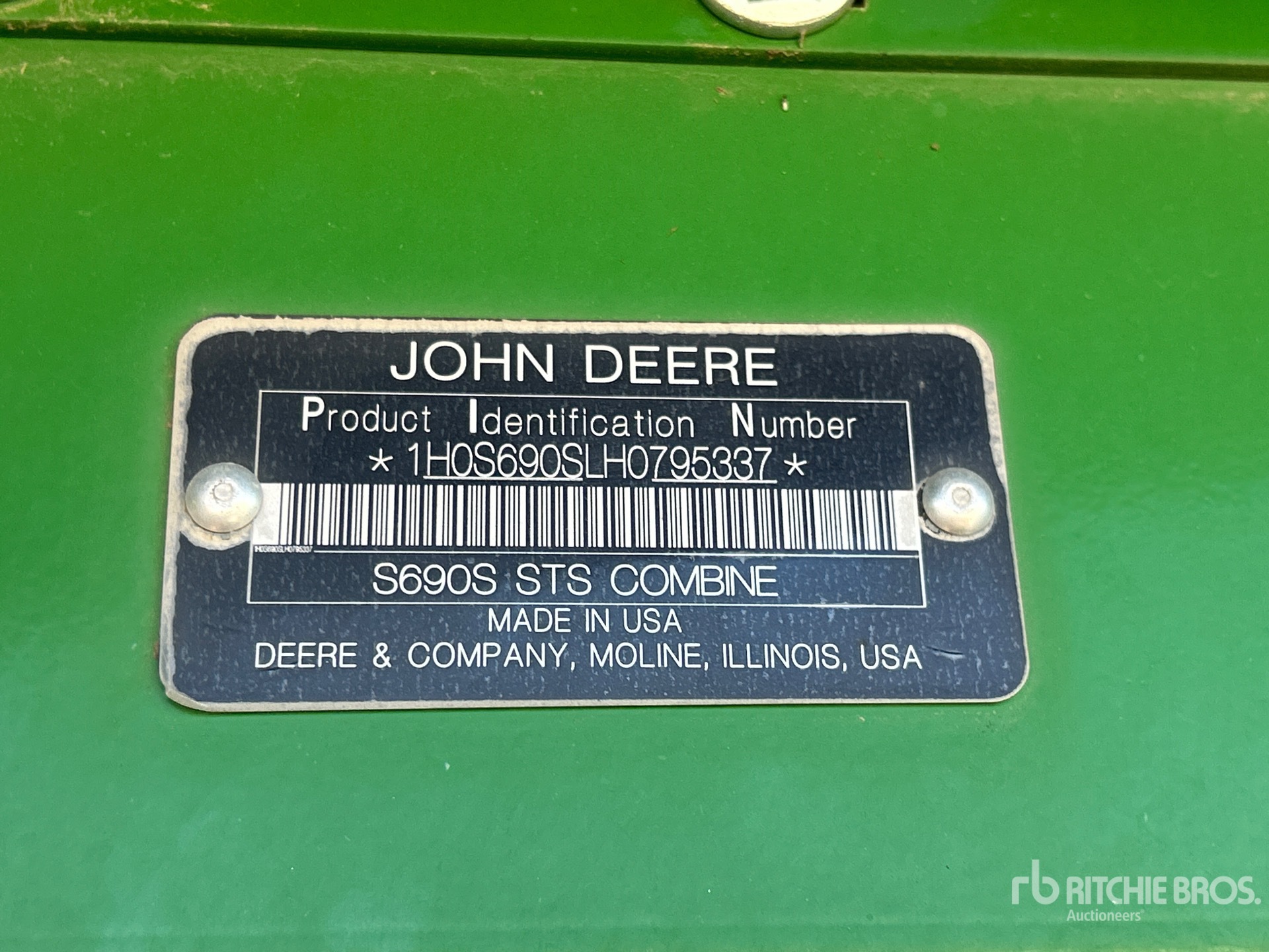 2017 John Deere S690