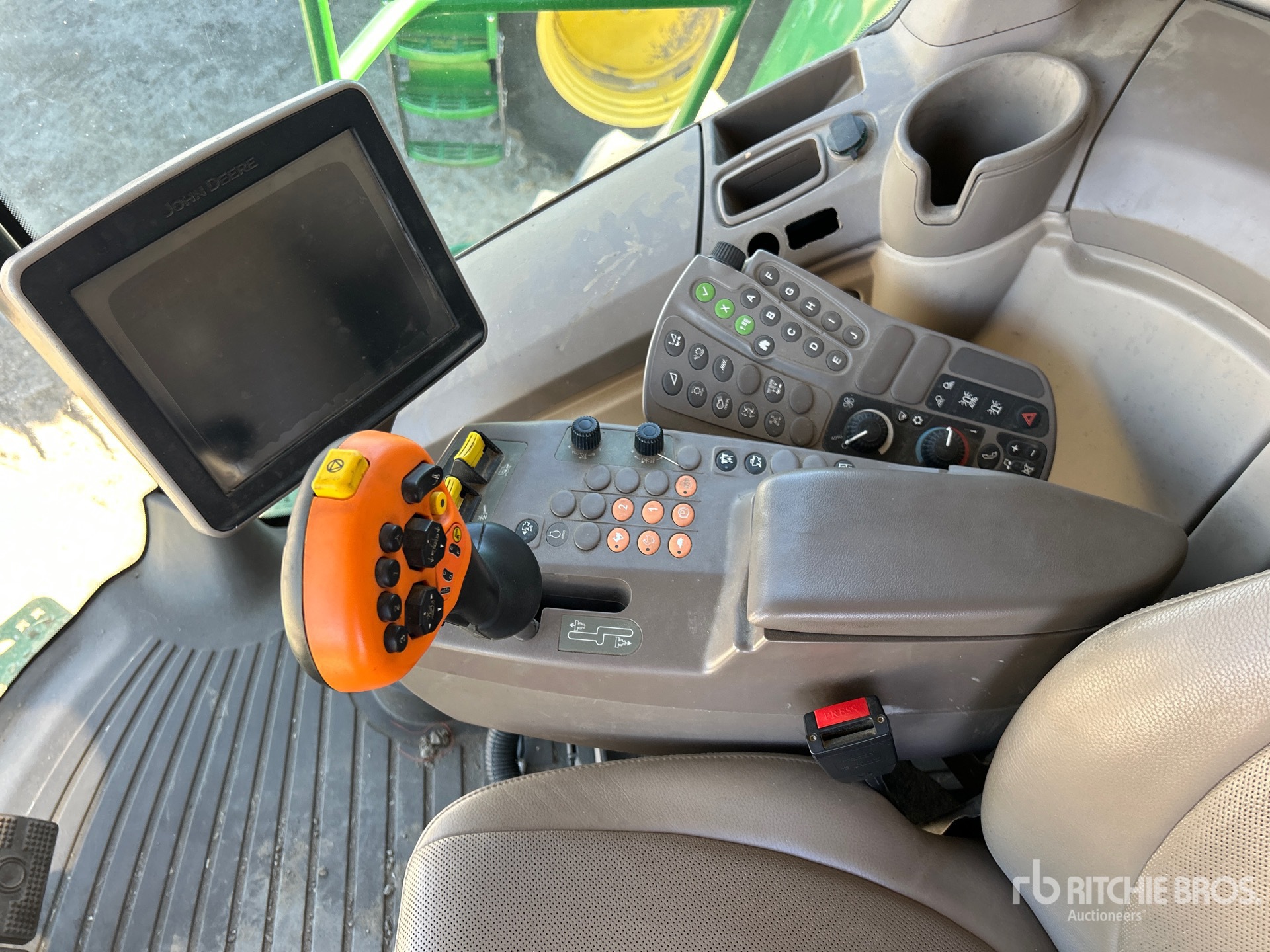 2017 John Deere S690