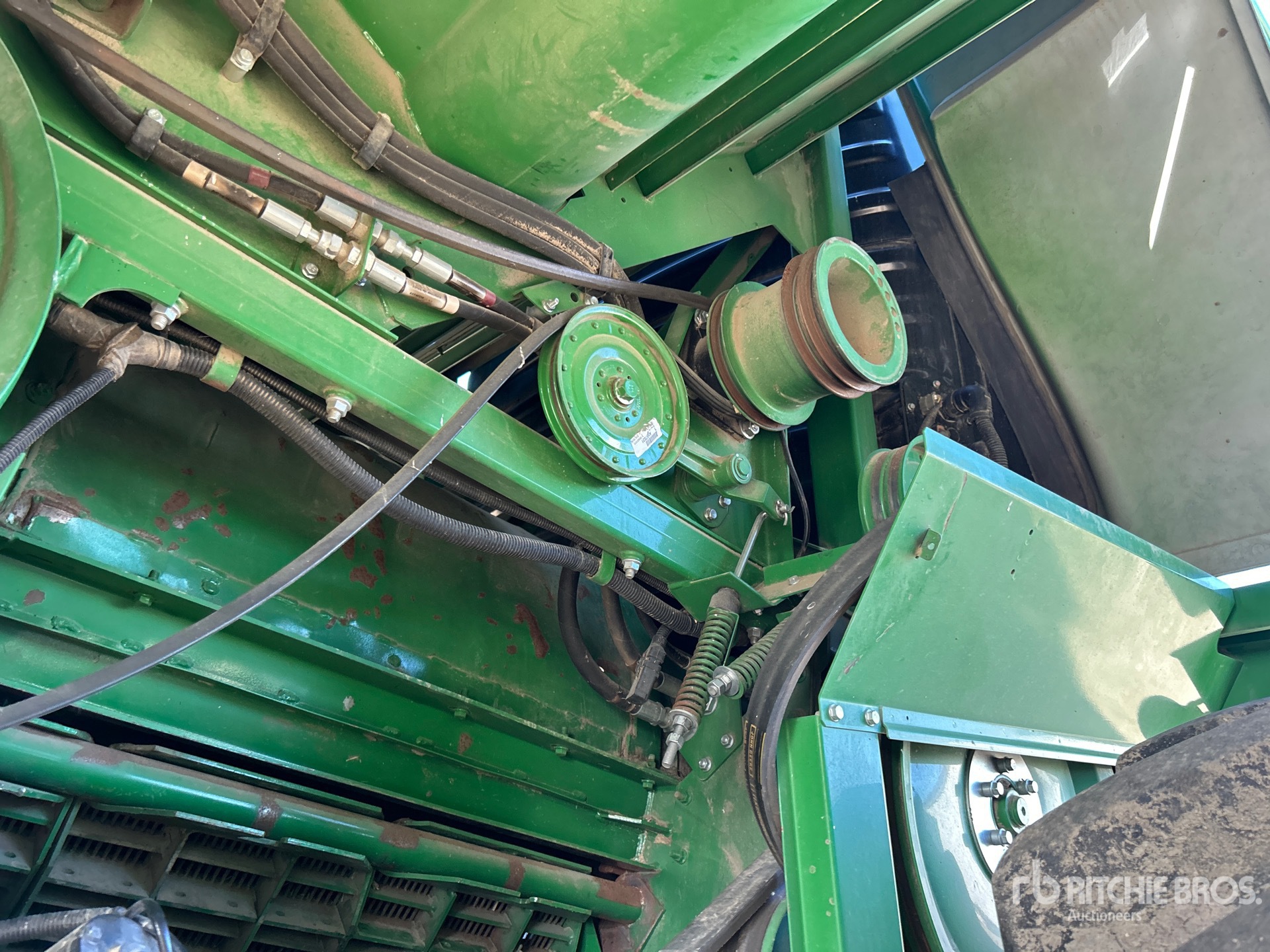 2017 John Deere S690