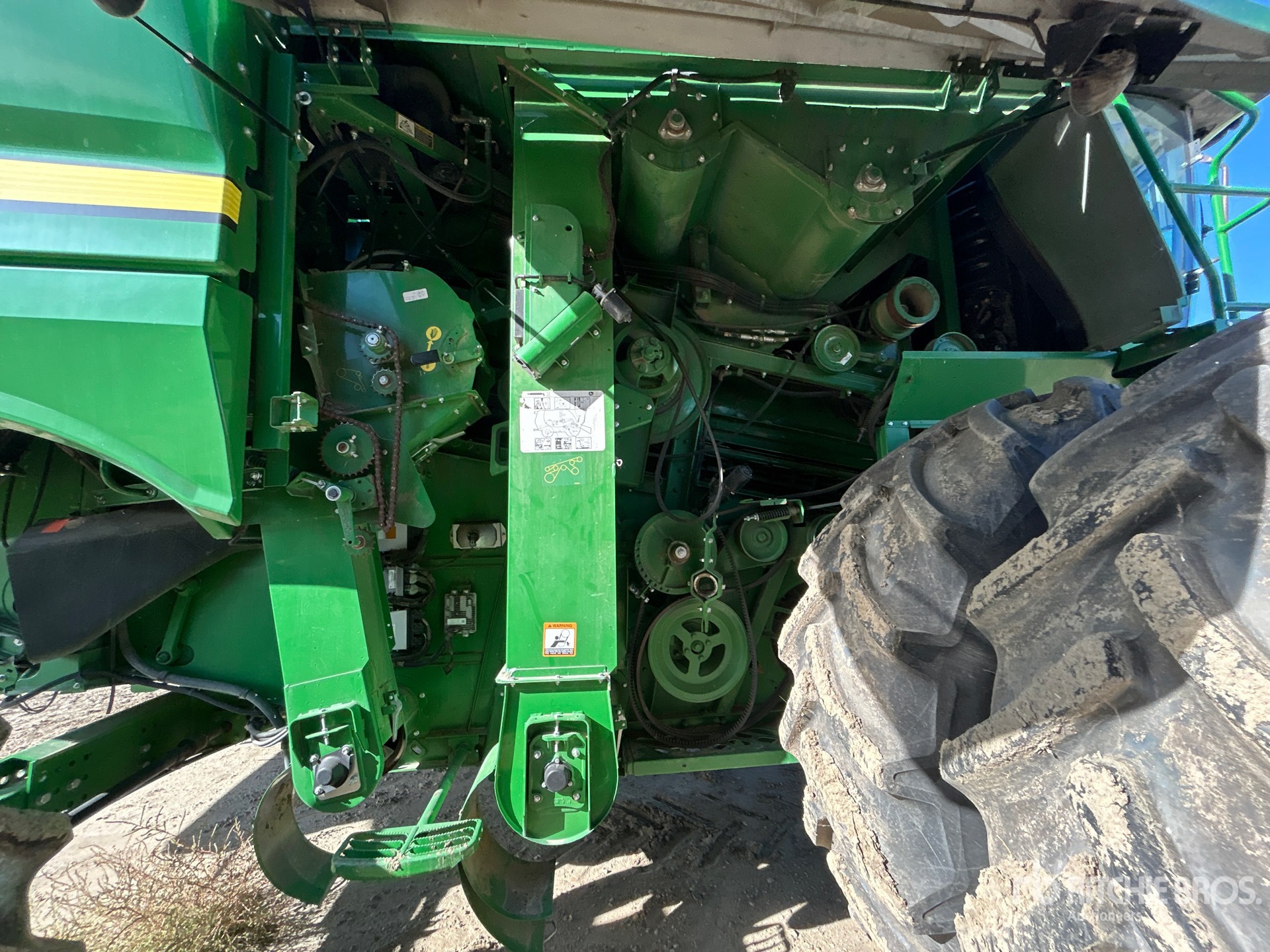 2017 John Deere S690