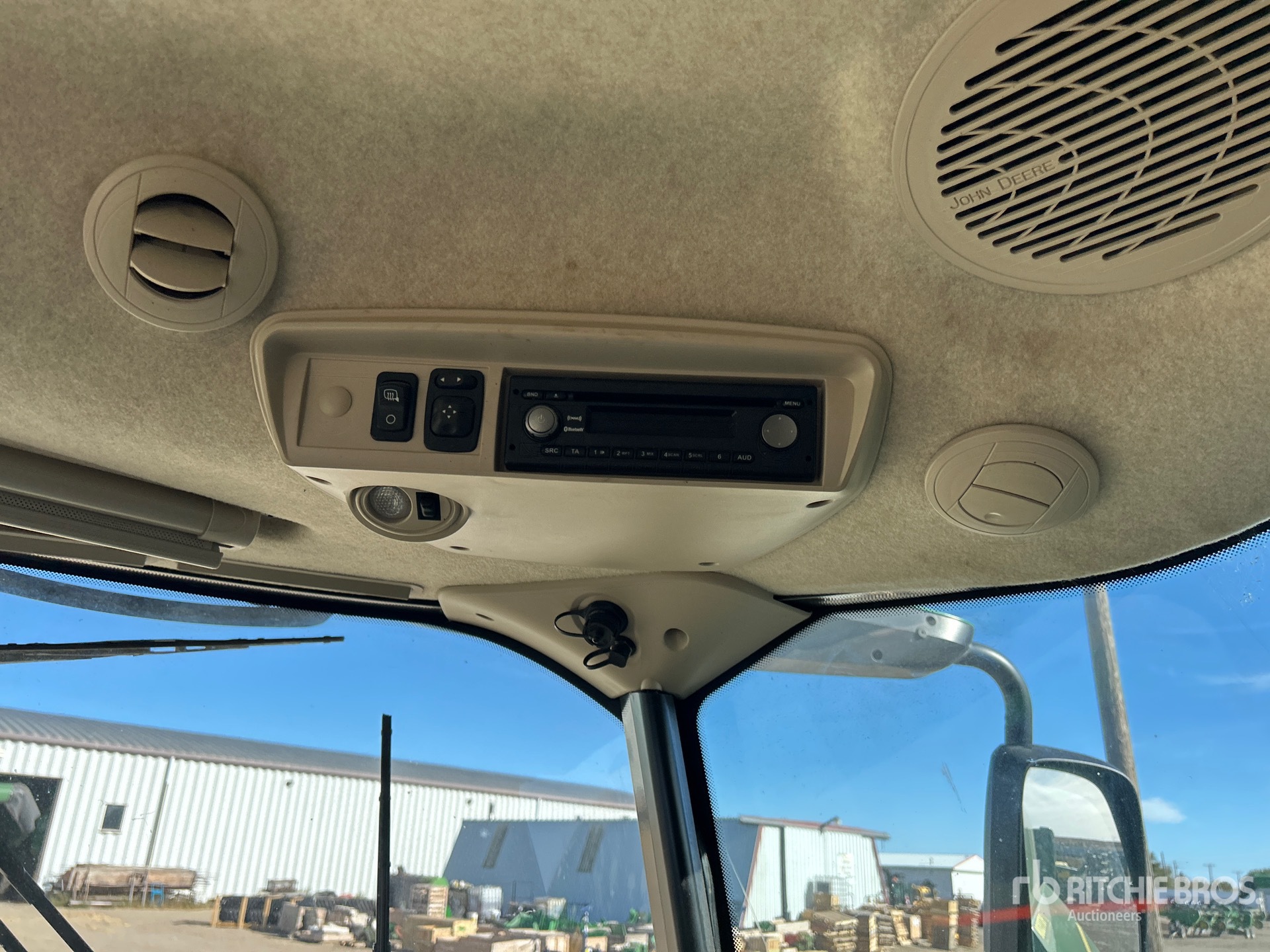 2017 John Deere S690