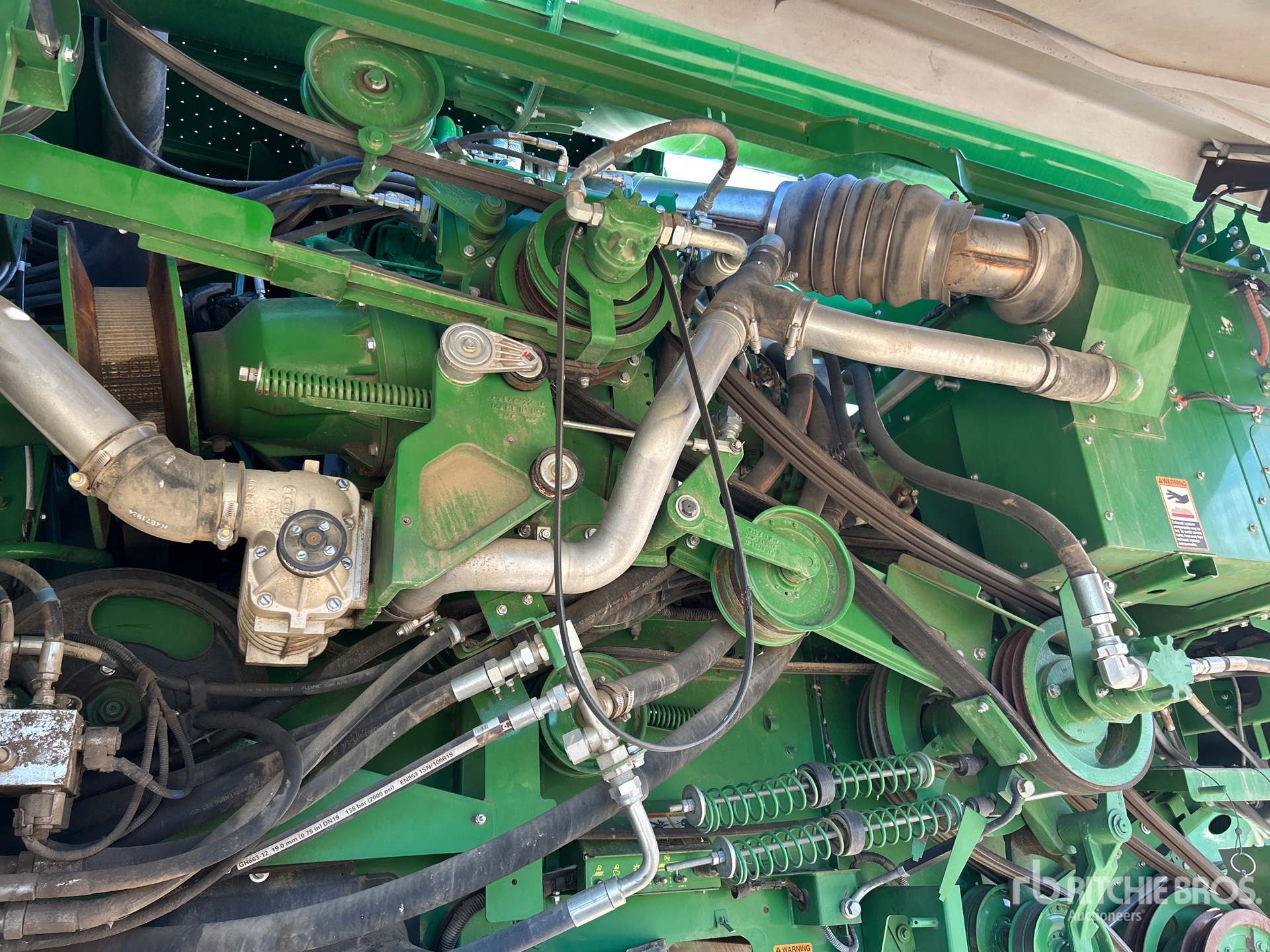 2017 John Deere S690