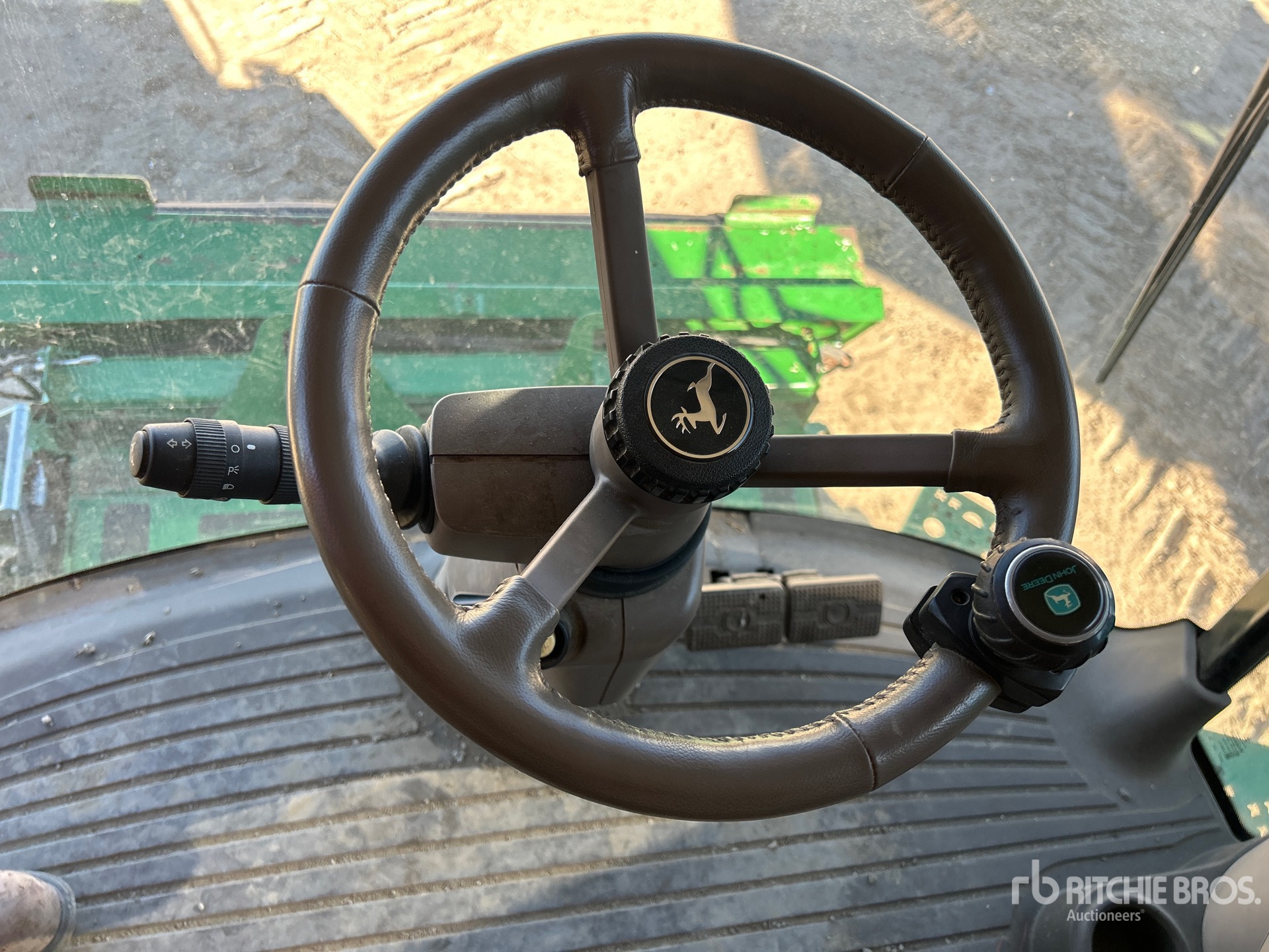 2017 John Deere S690