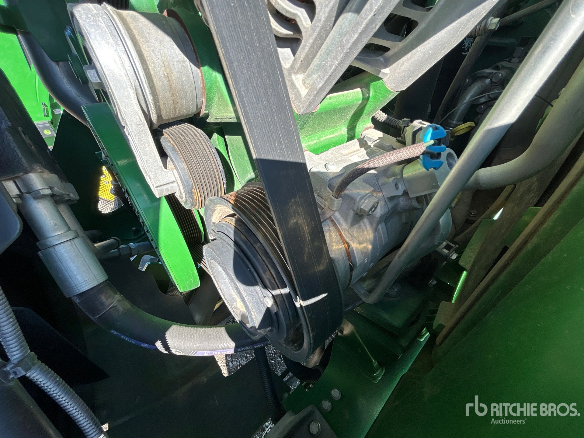 2022 John Deere 9RX 640