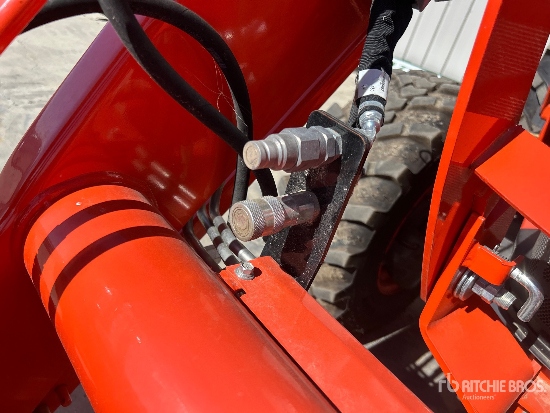 2024 Kubota MX6000HSTC
