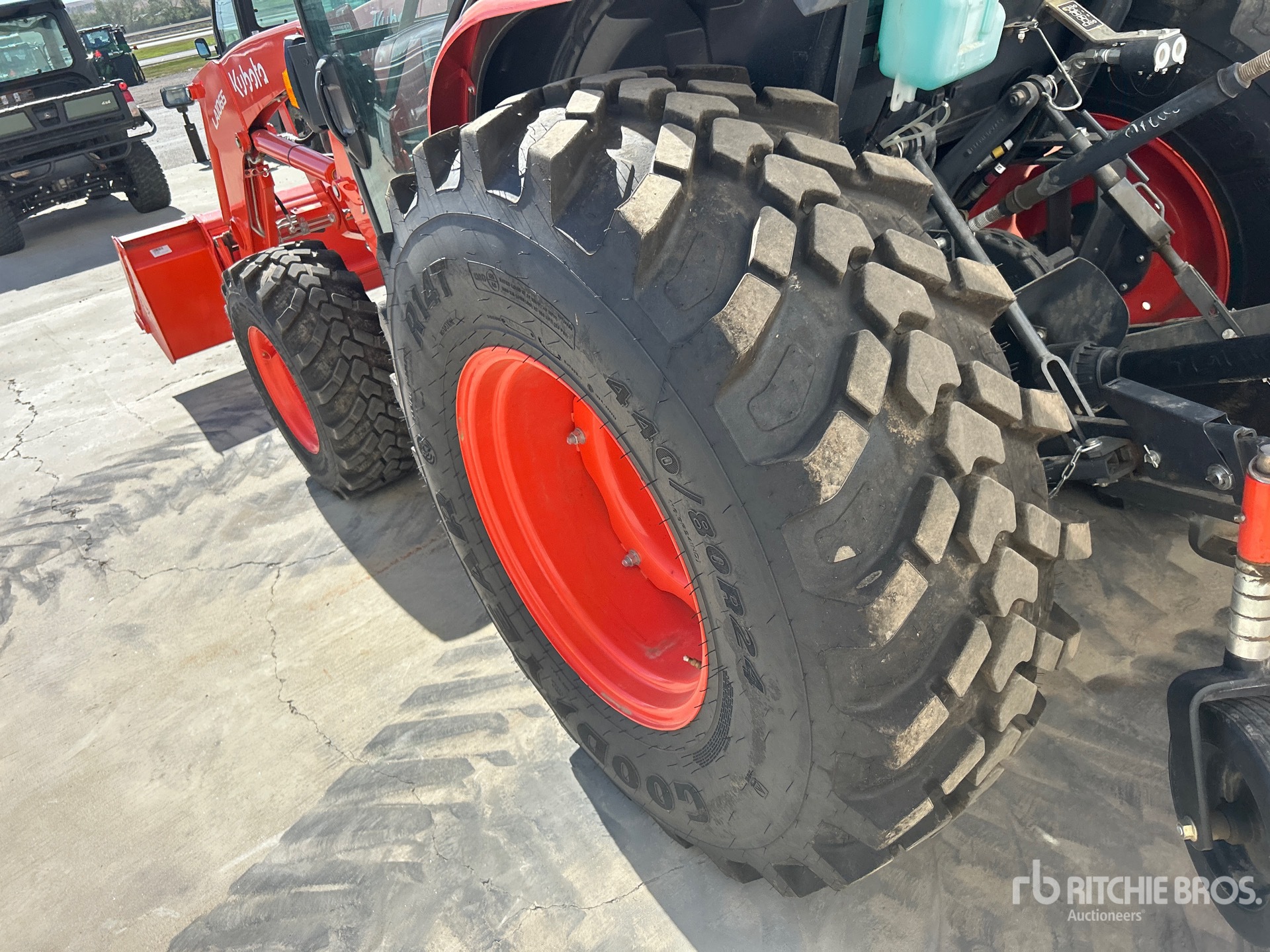 2024 Kubota MX6000HSTC