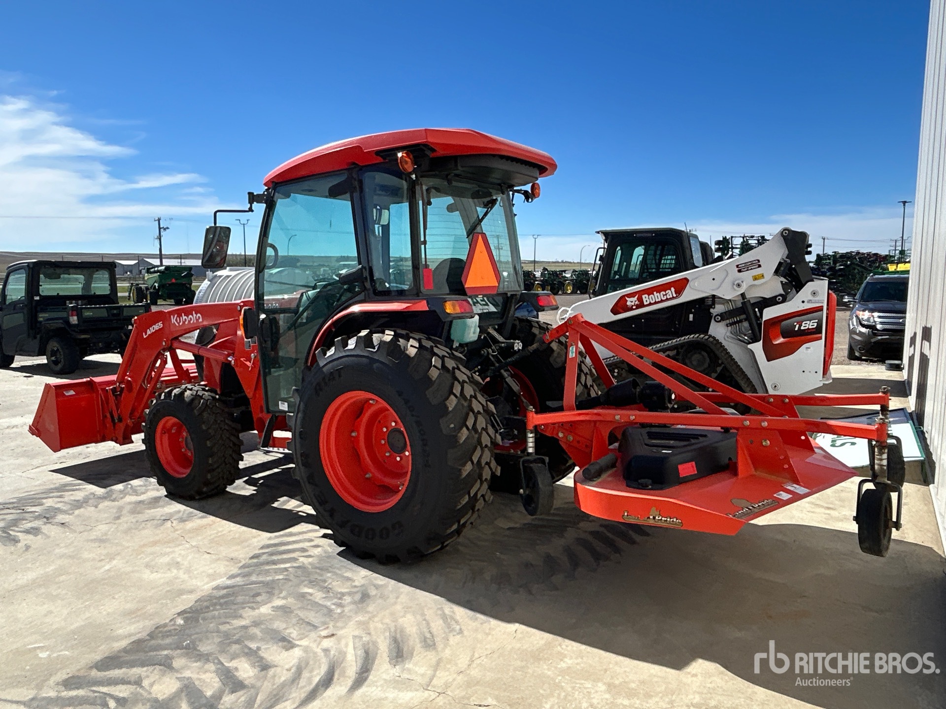 2024 Kubota MX6000HSTC