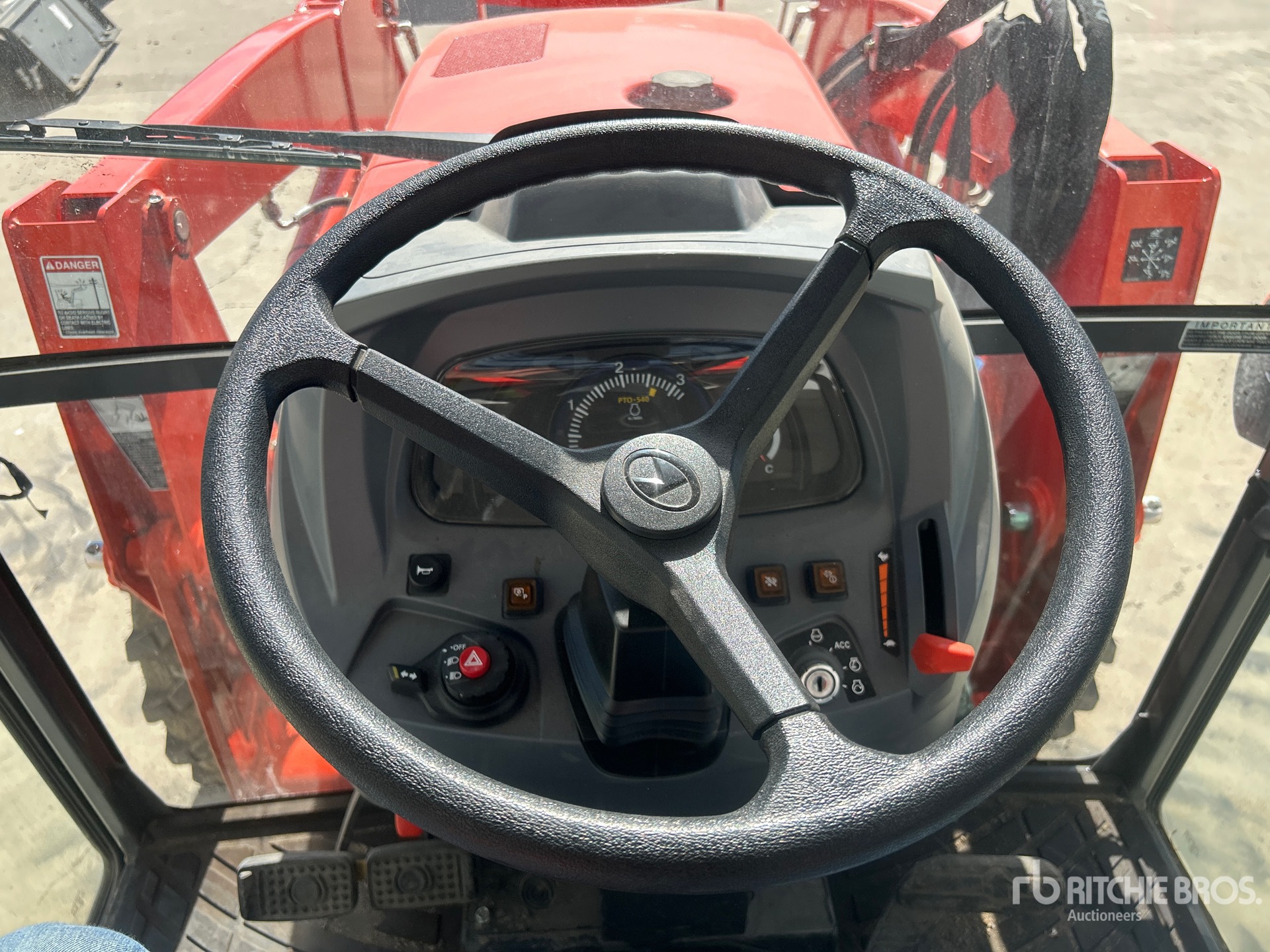 2024 Kubota MX6000HSTC