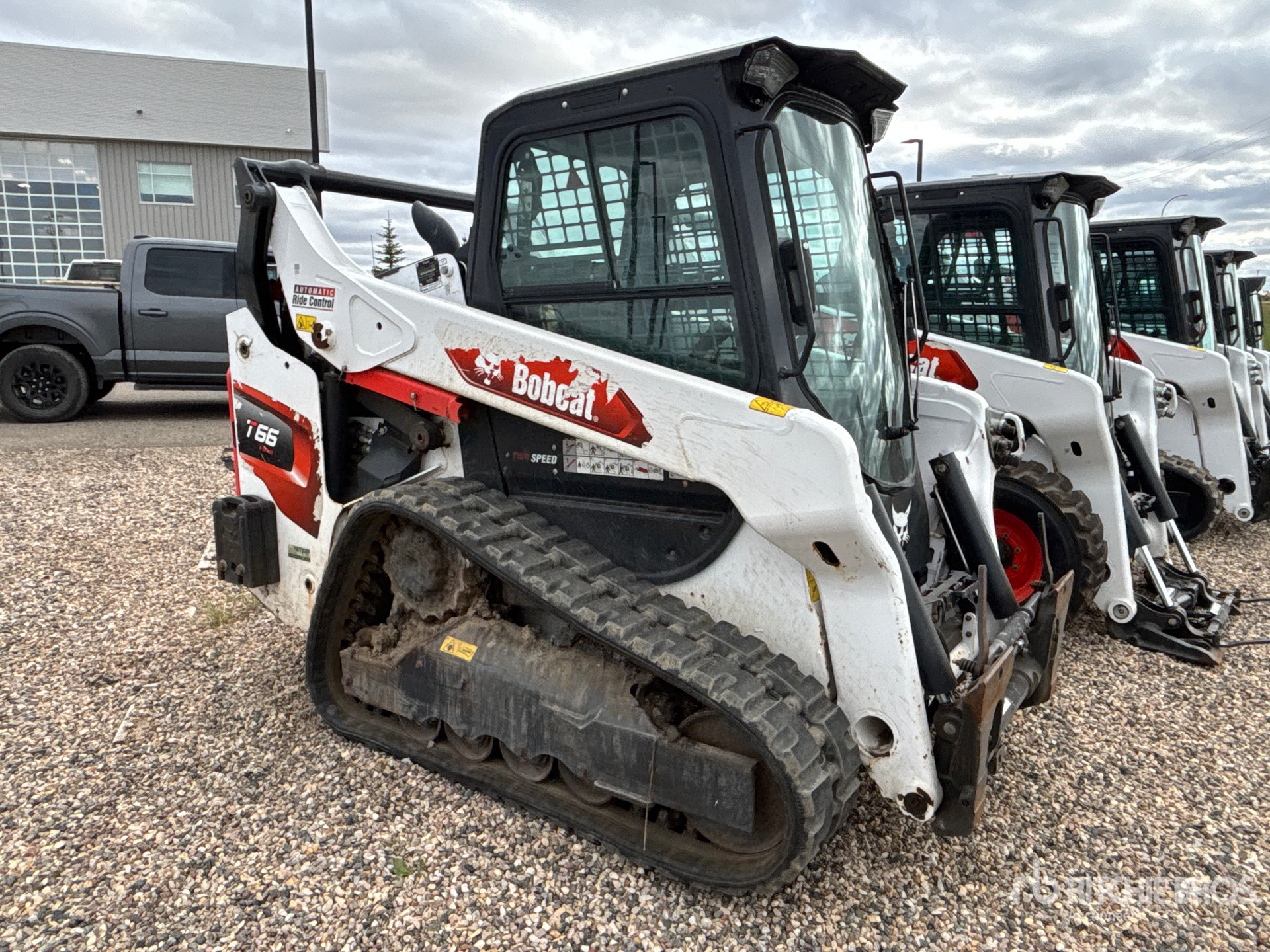 2020 Bobcat T66