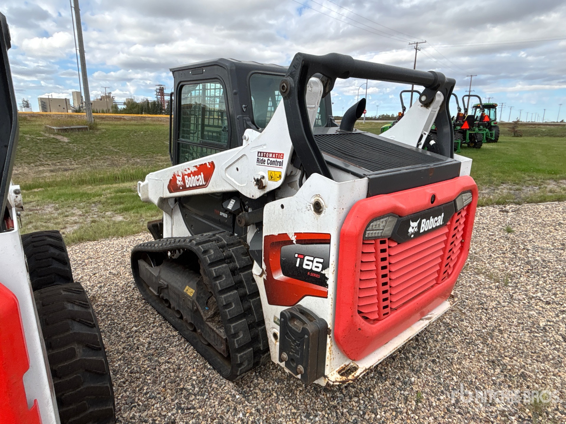 2020 Bobcat T66