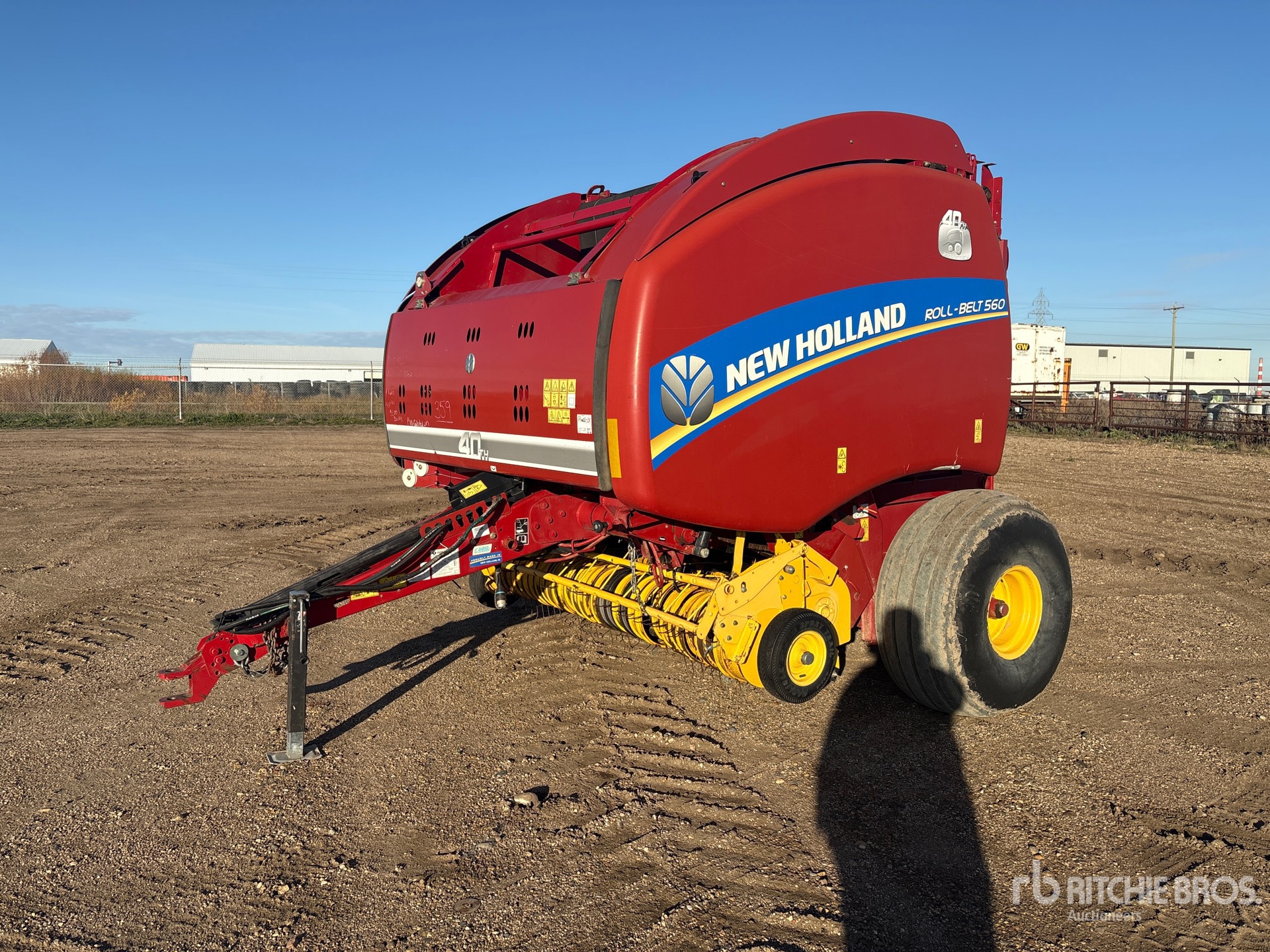Photo of 2016 New Holland ROLL-BELT 560