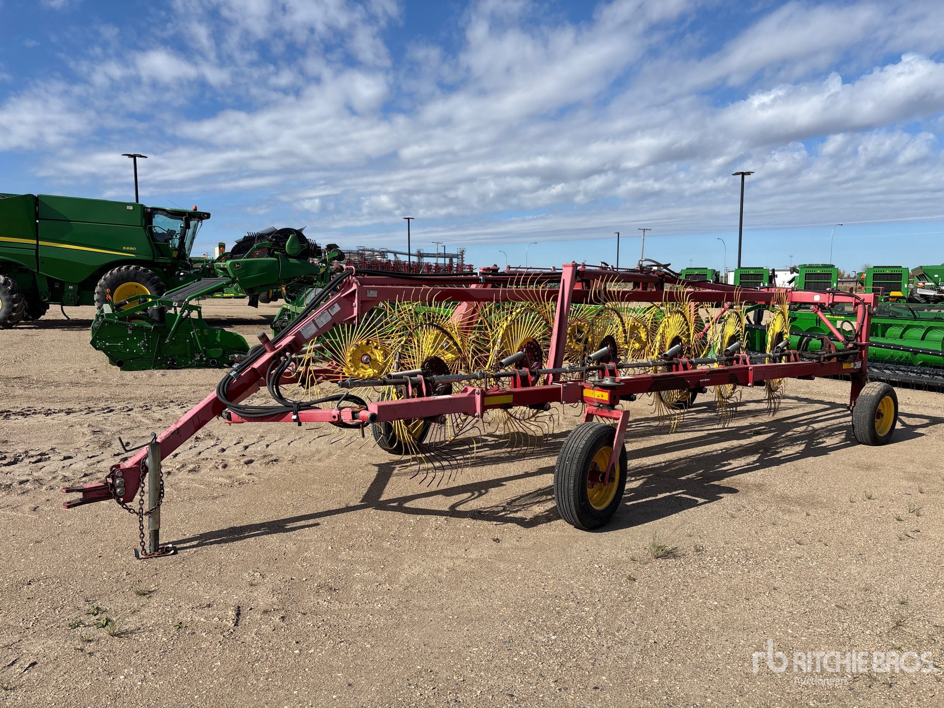 Photo of 2010 New Holland HT154