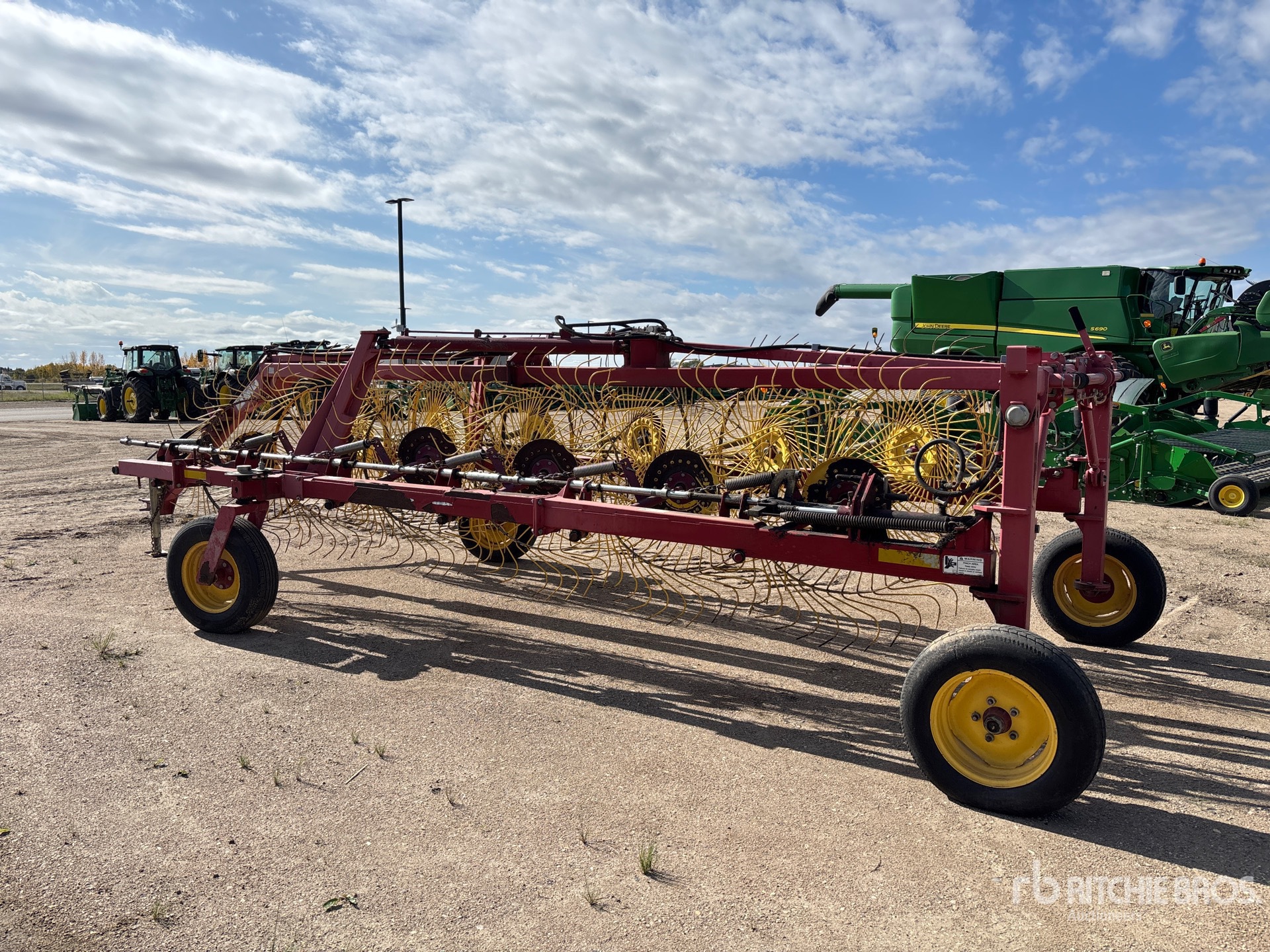 2010 New Holland HT154