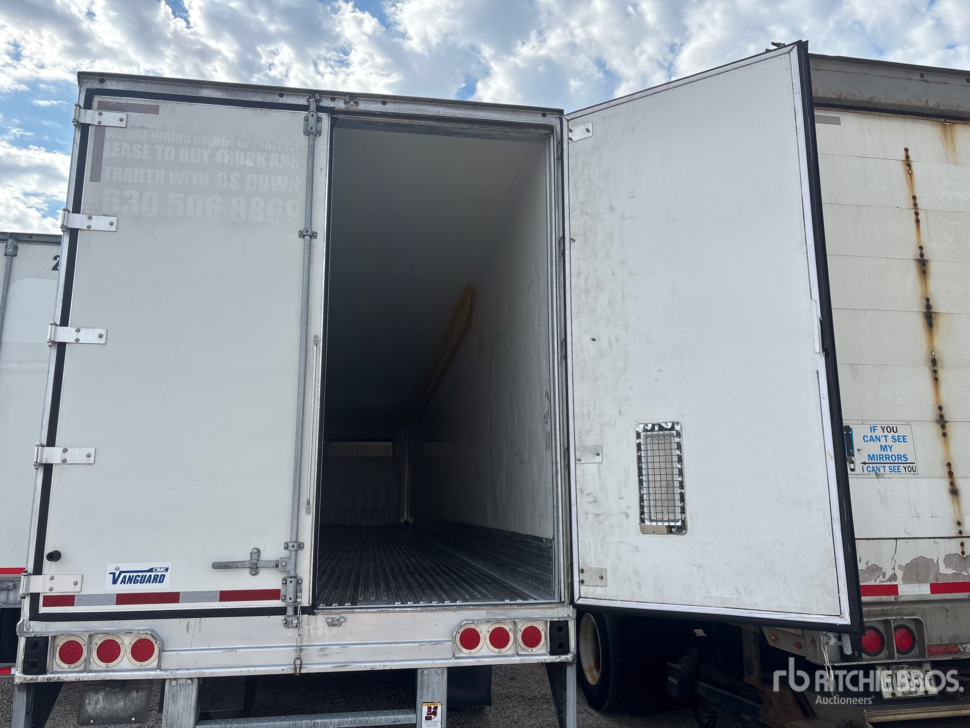 2022 Vanguard 1RBR5305