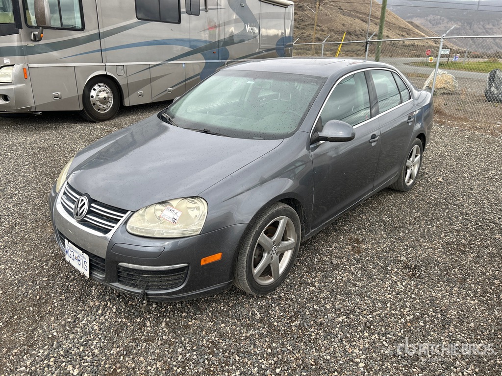 General Appearance with Featured Photo