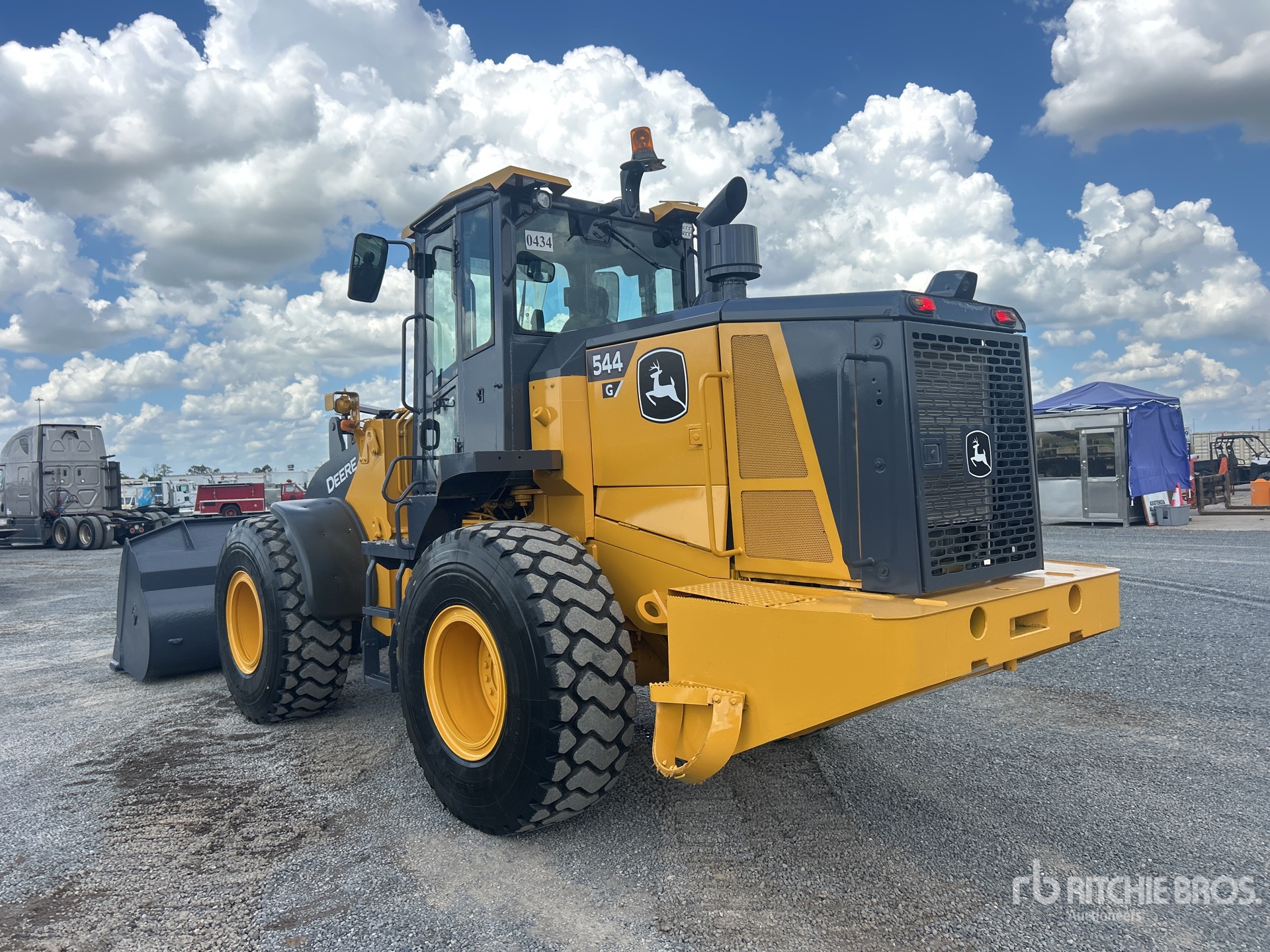 2024 John Deere 544 G-TIER