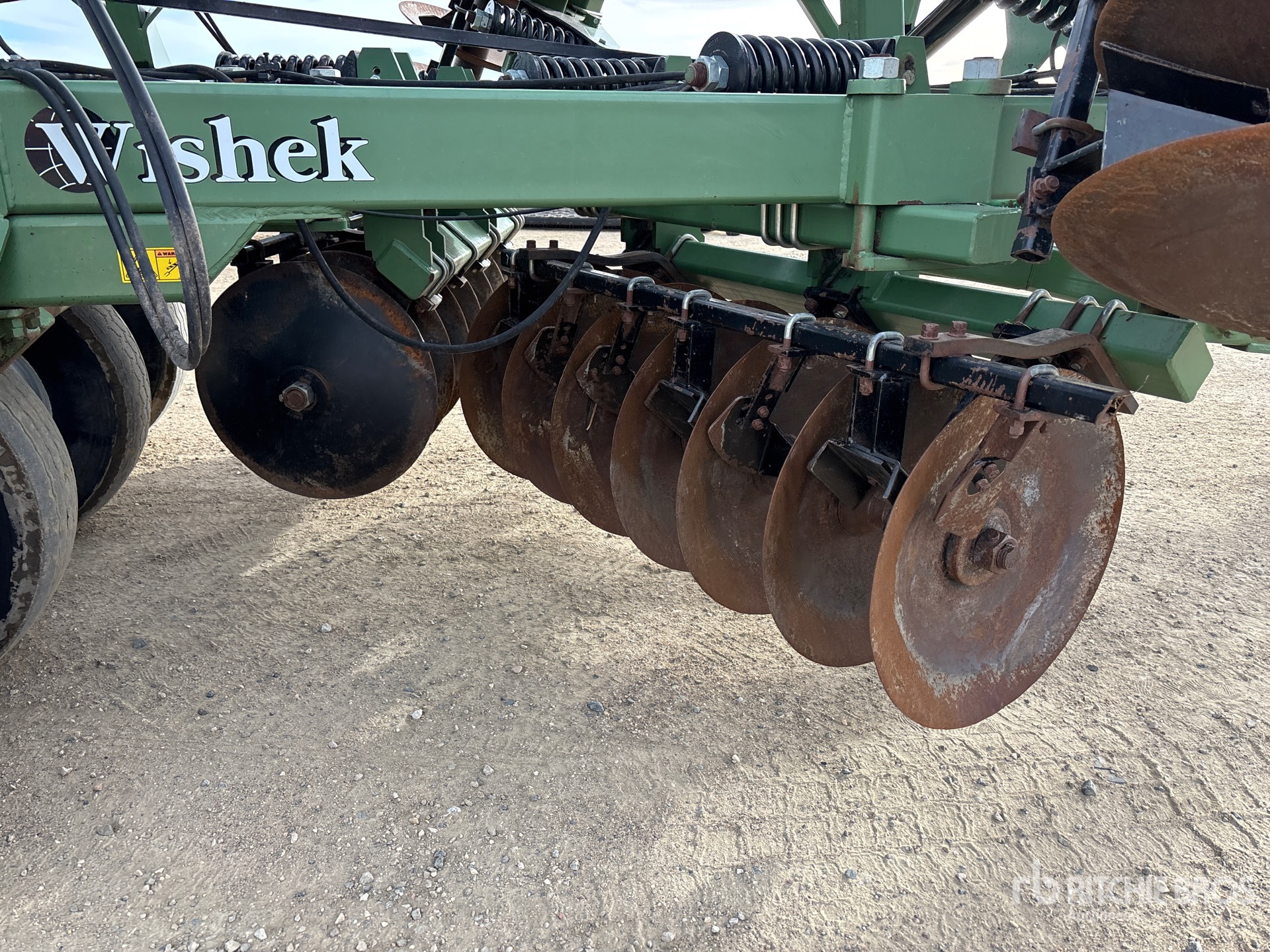 2012 Wishek 842LNT-38