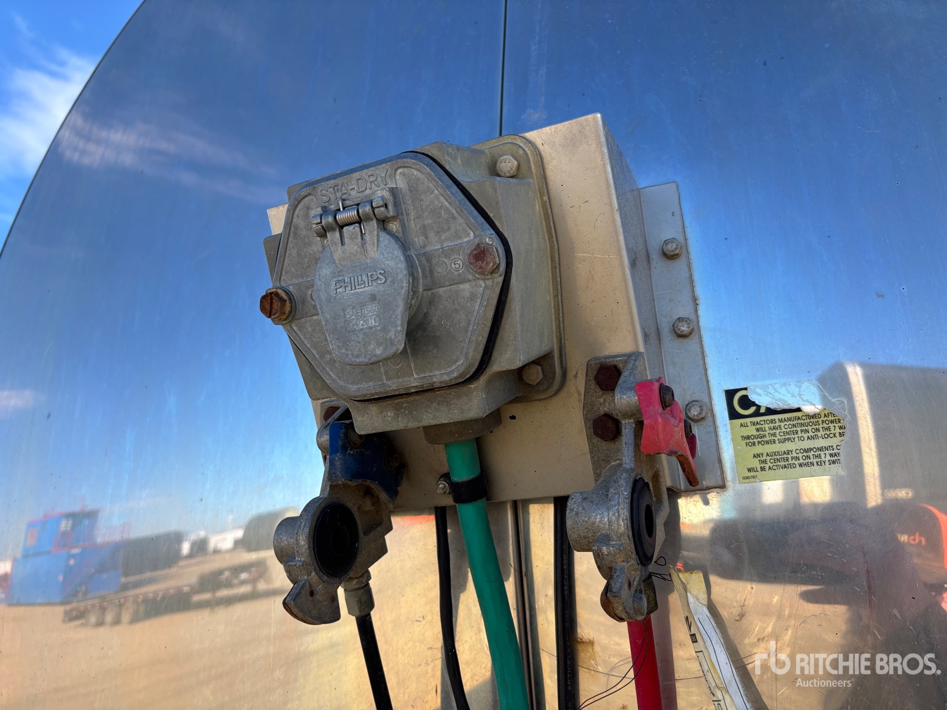 2006 Polar 14006 L Tri/A Super B-Train Lea ...