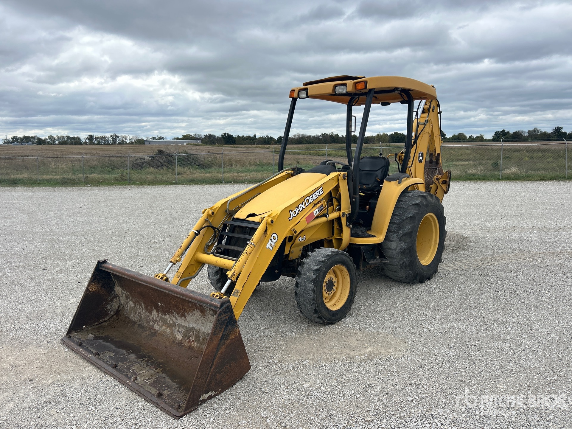 Photo of 2005 John Deere 110