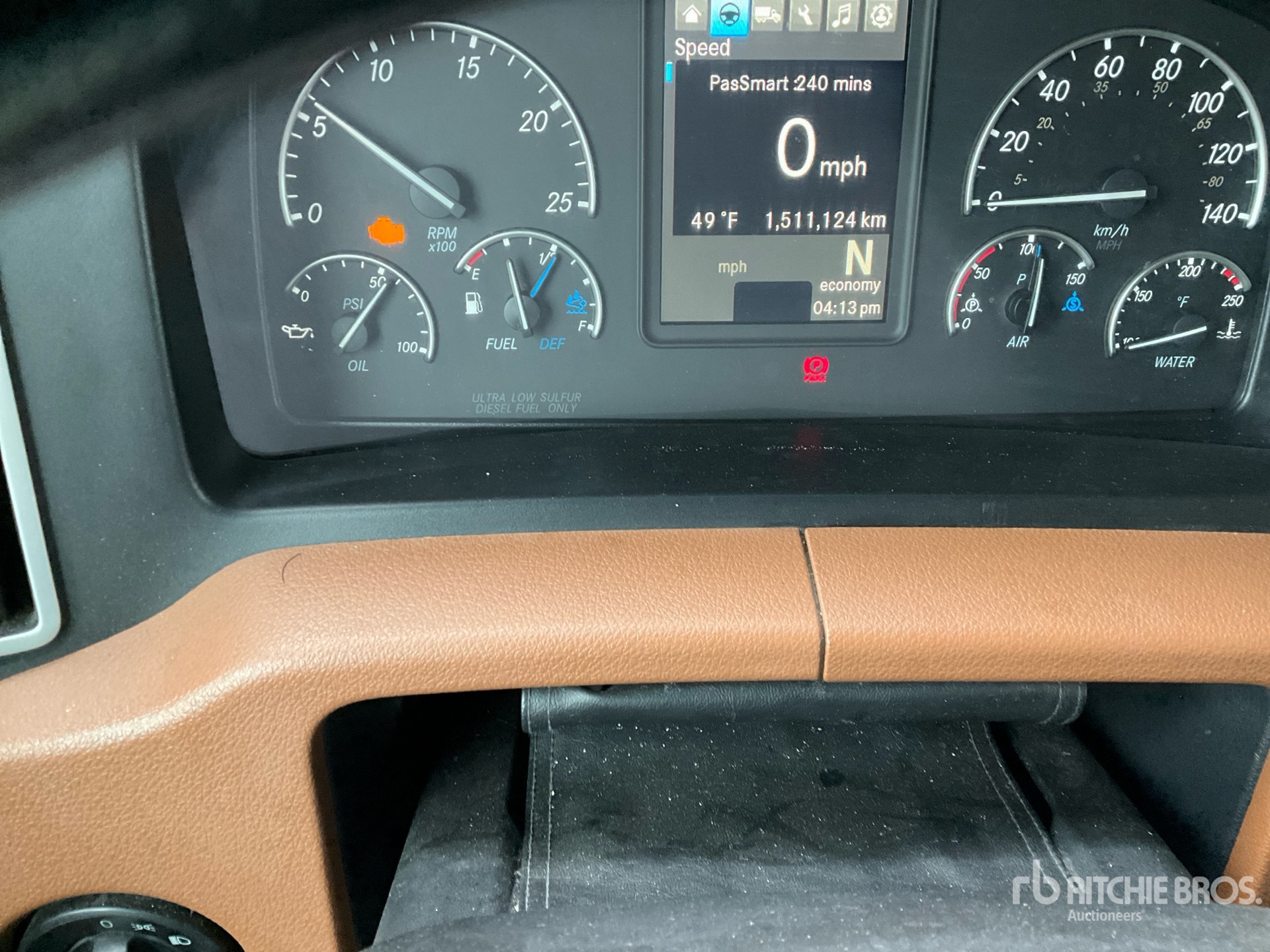 2019 Freightliner CASCADIA 126