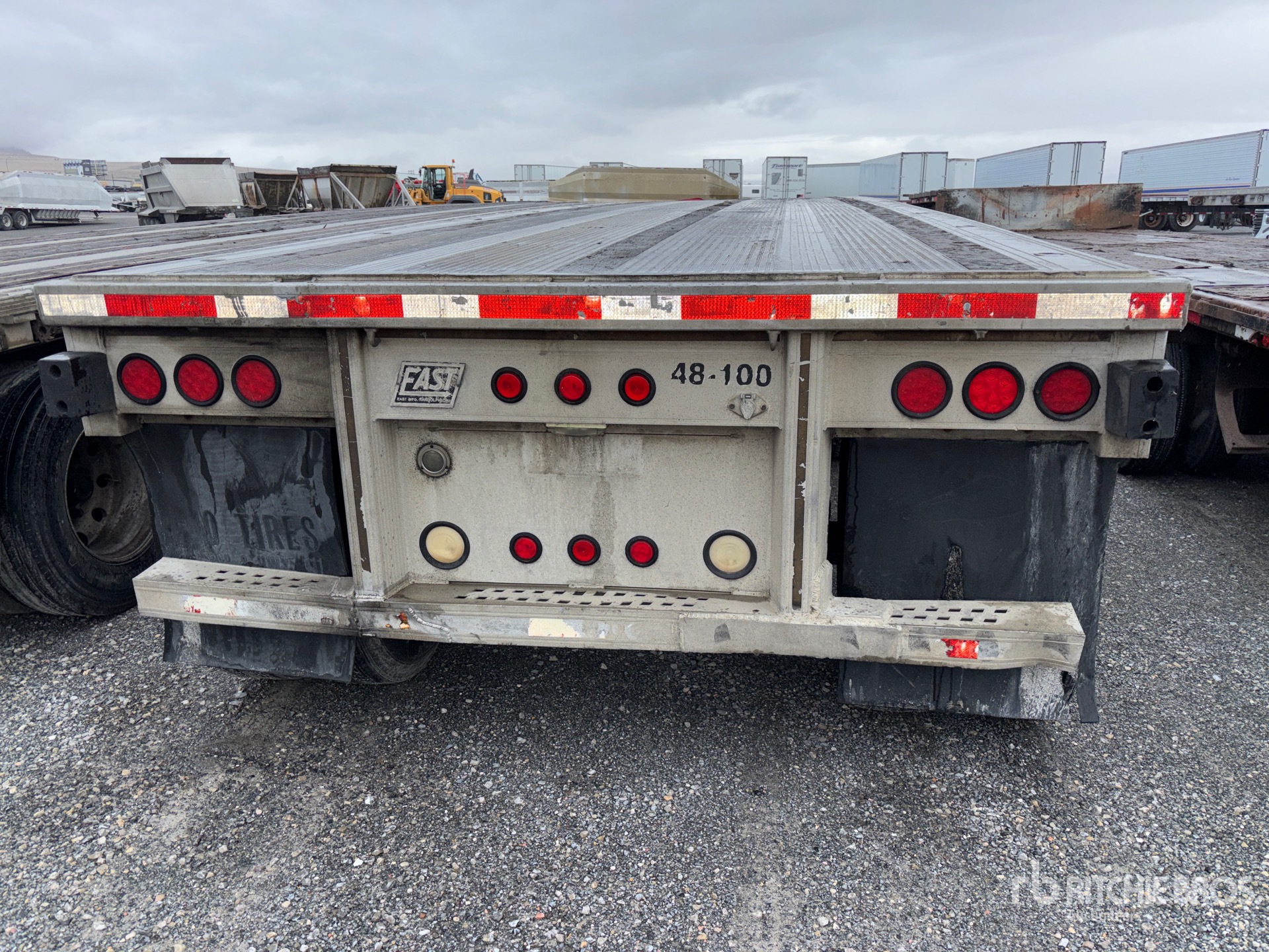 1997 East 18000 lb 48 ft T/A