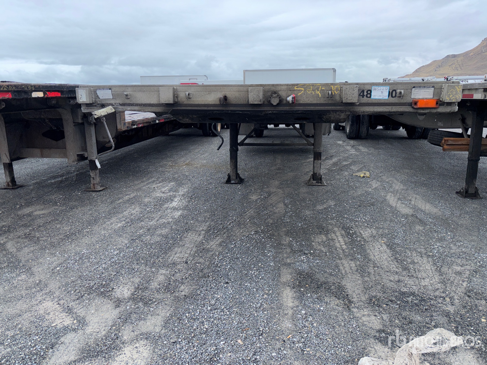 1997 East 18000 lb 48 ft T/A