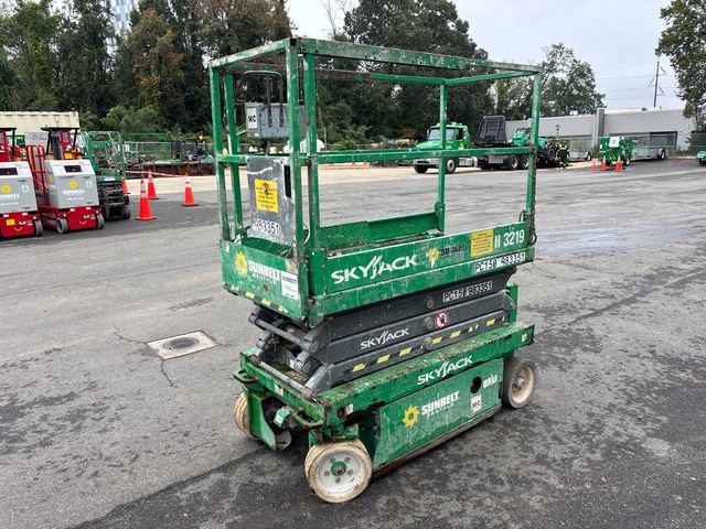 2017 Skyjack SJIII-3219 Electric Scissor Lift