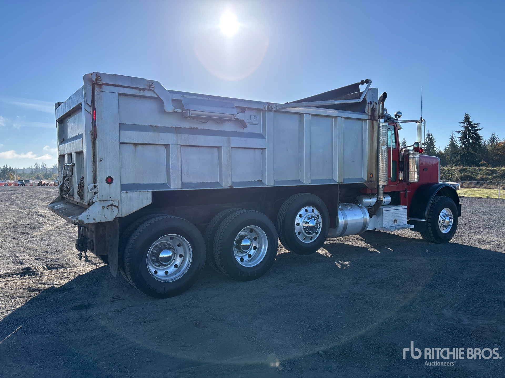 2009 Peterbilt 388