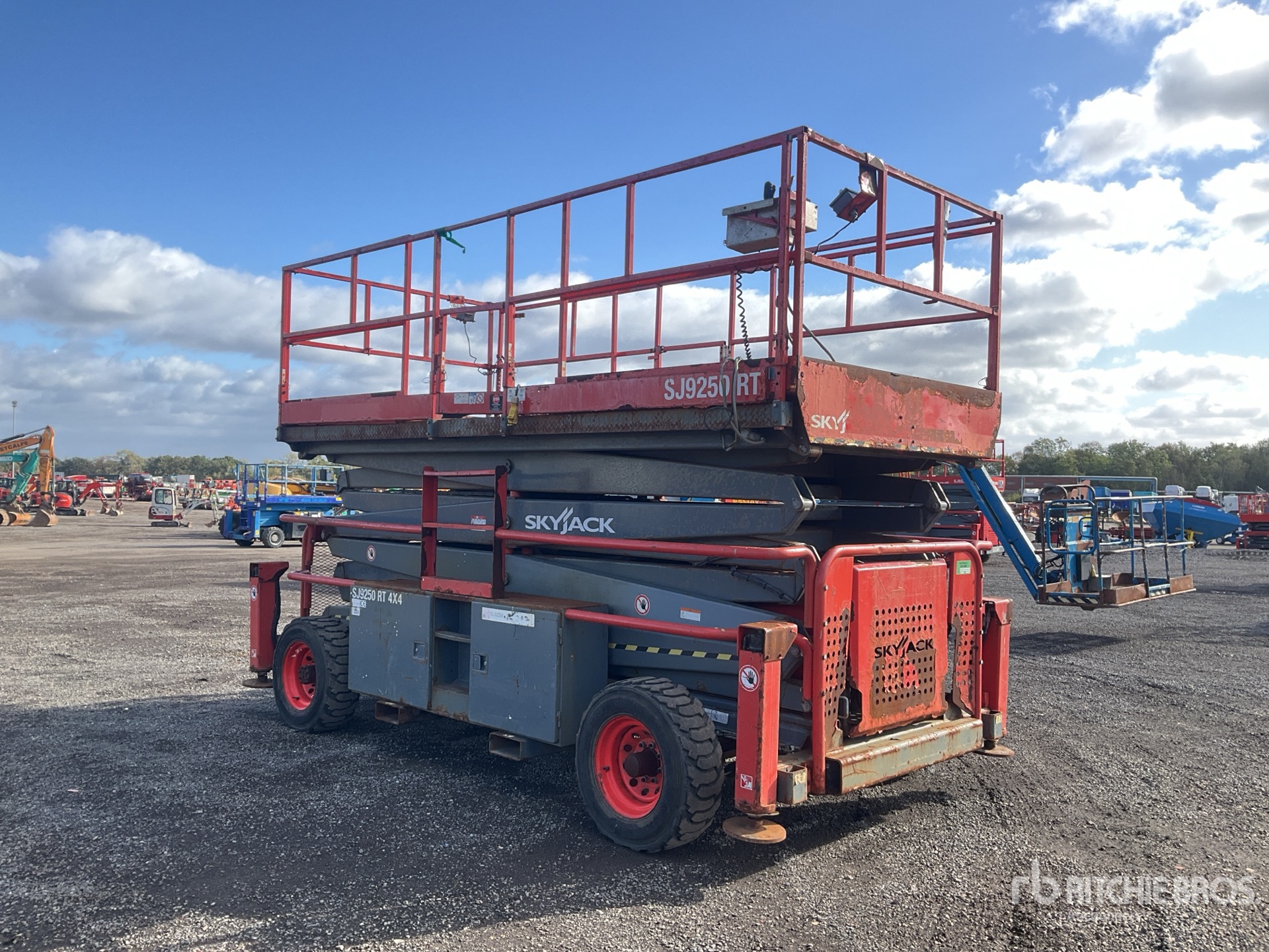 2015 Skyjack SJ9250