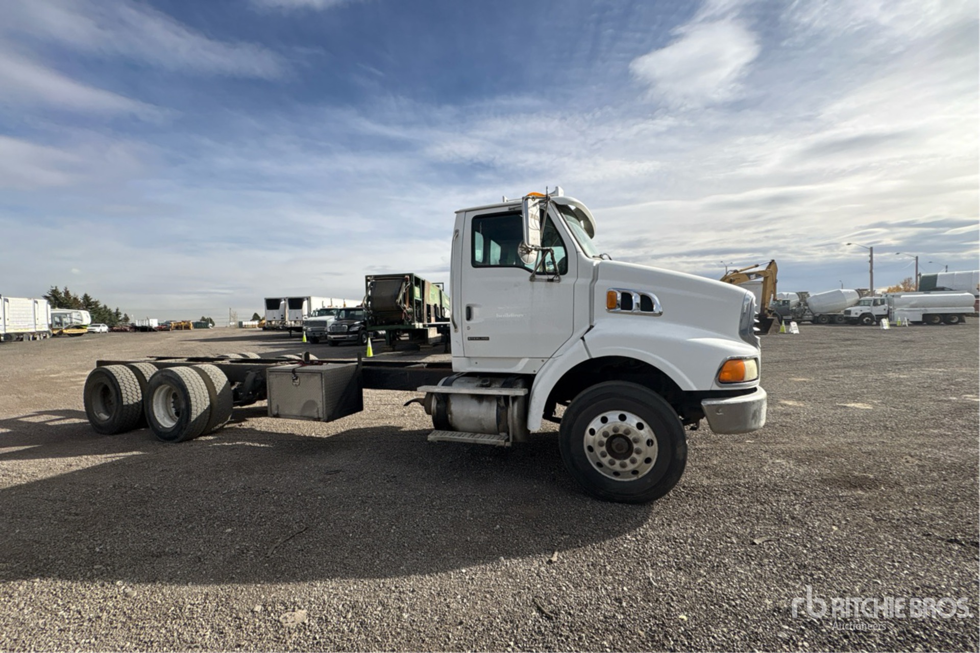 2009 Sterling L8500