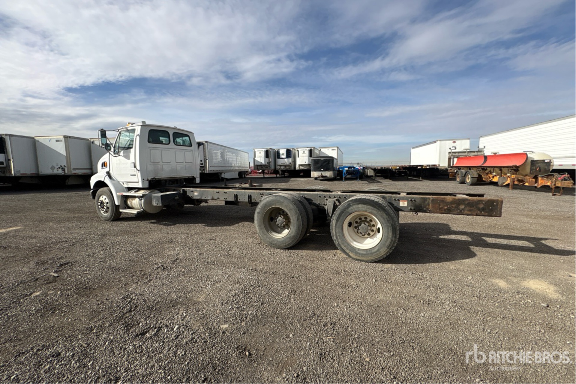 2009 Sterling L8500