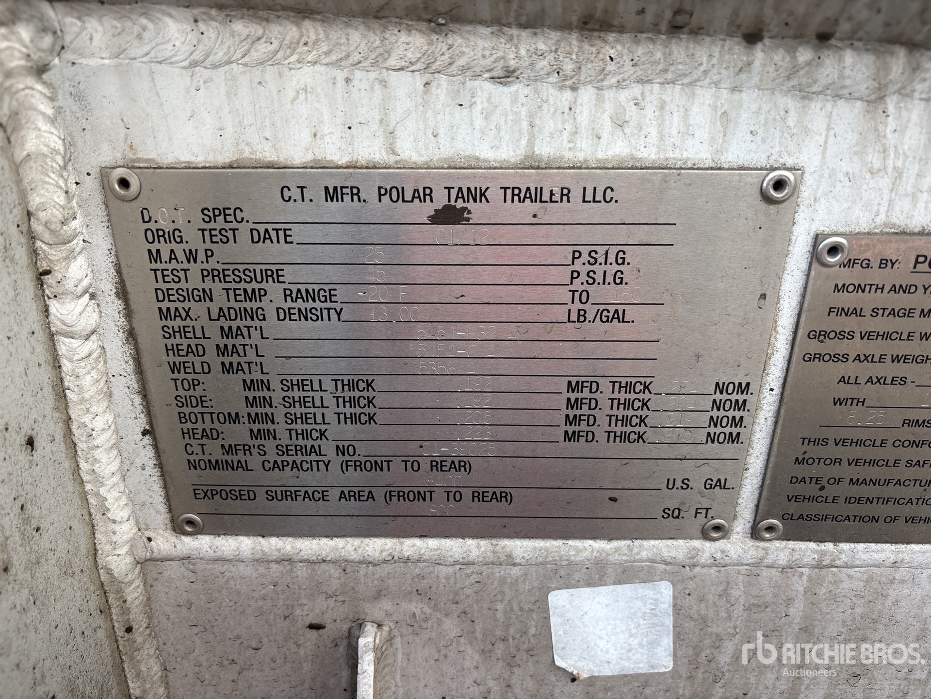 2012 Polar 8400 GAL T/A