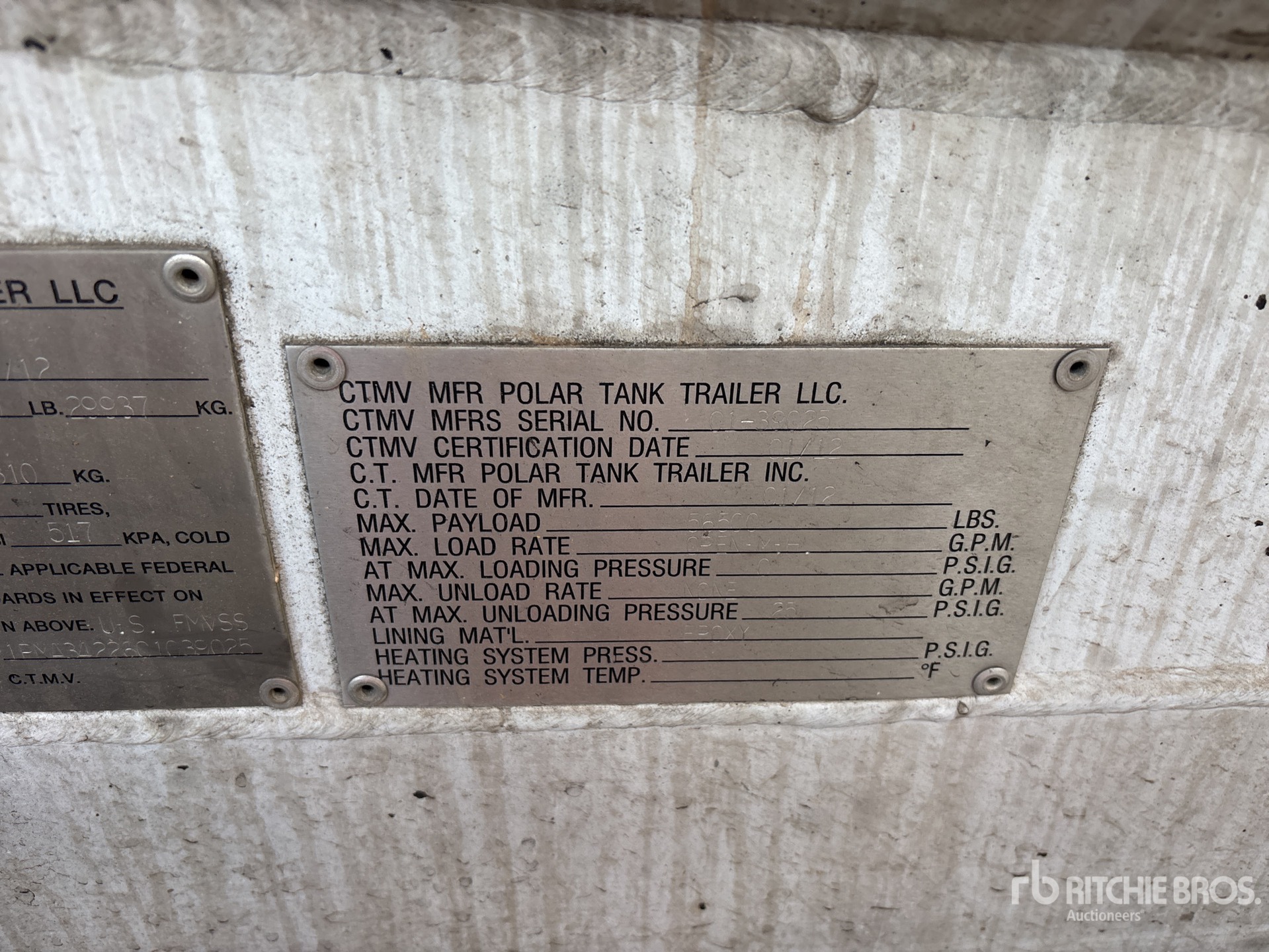 2012 Polar 8400 GAL T/A
