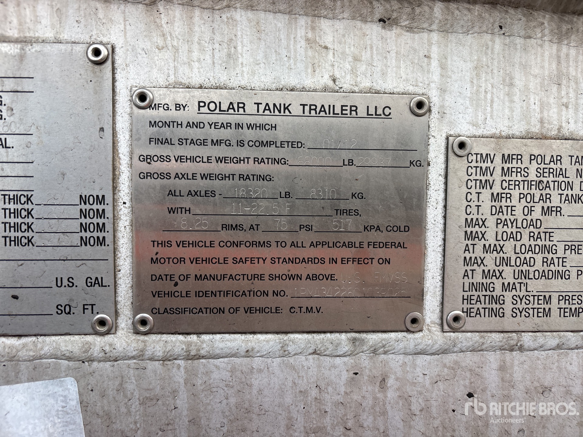 2012 Polar 8400 GAL T/A