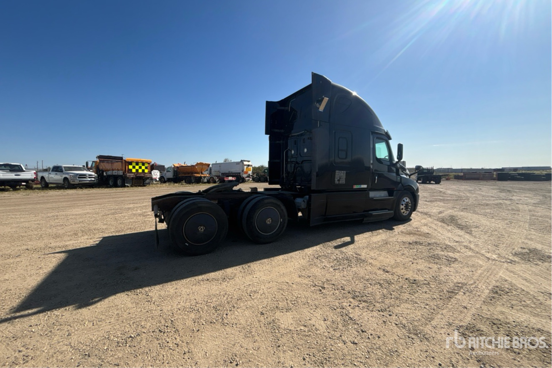 2019 Freightliner CASCADIA 126