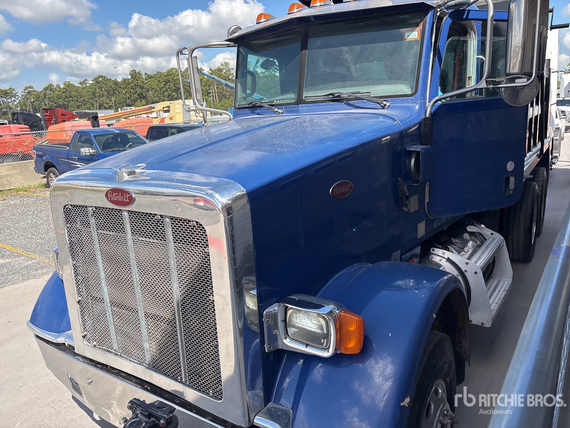 2016 Peterbilt 365