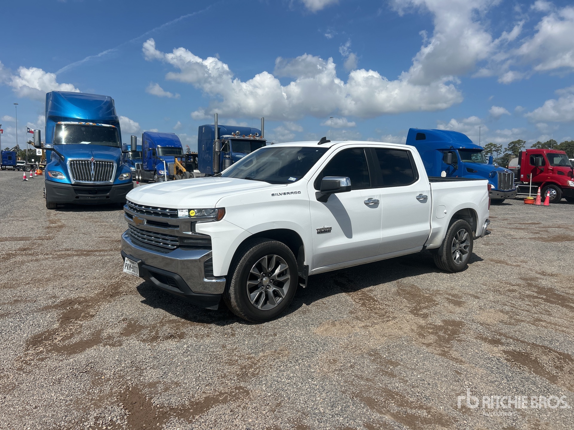 Photo of 2021 Chevrolet SILVERADO 1500