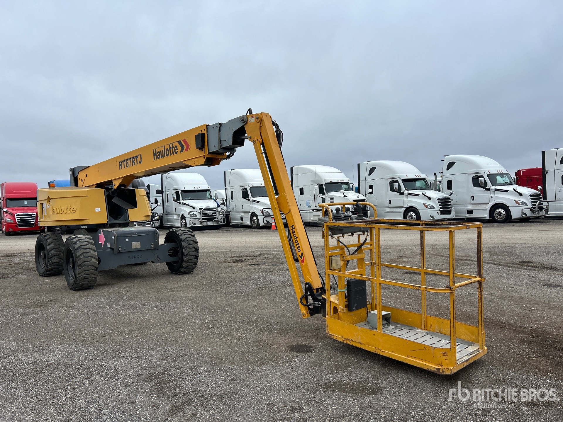 2016 Haulotte HT67 RTJ