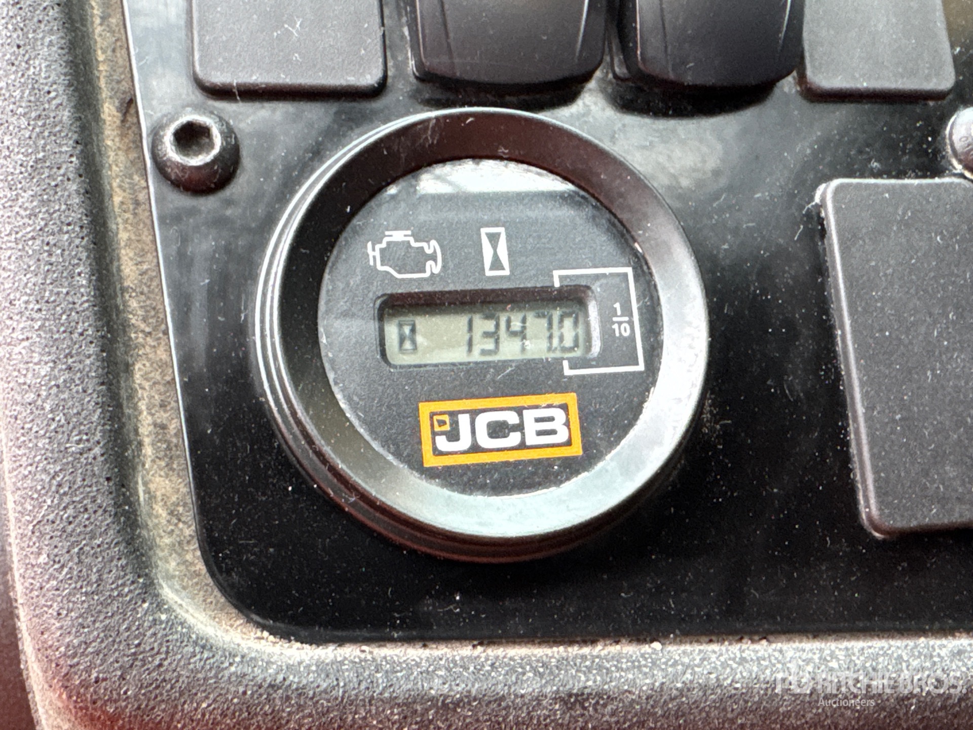 2023 JCB 510-56