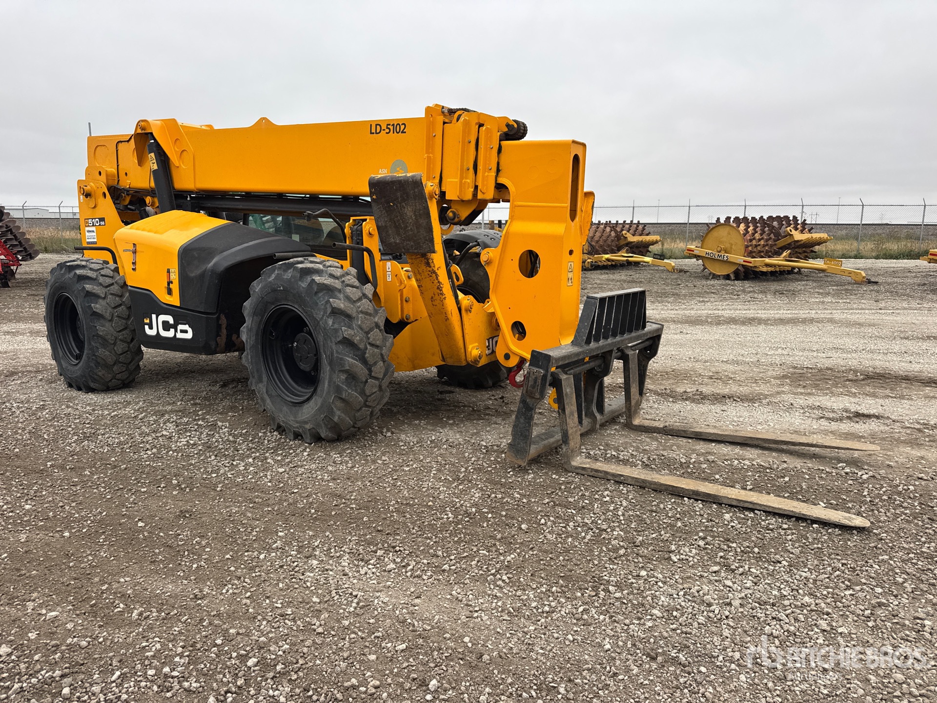 Photo of 2023 JCB 510-56