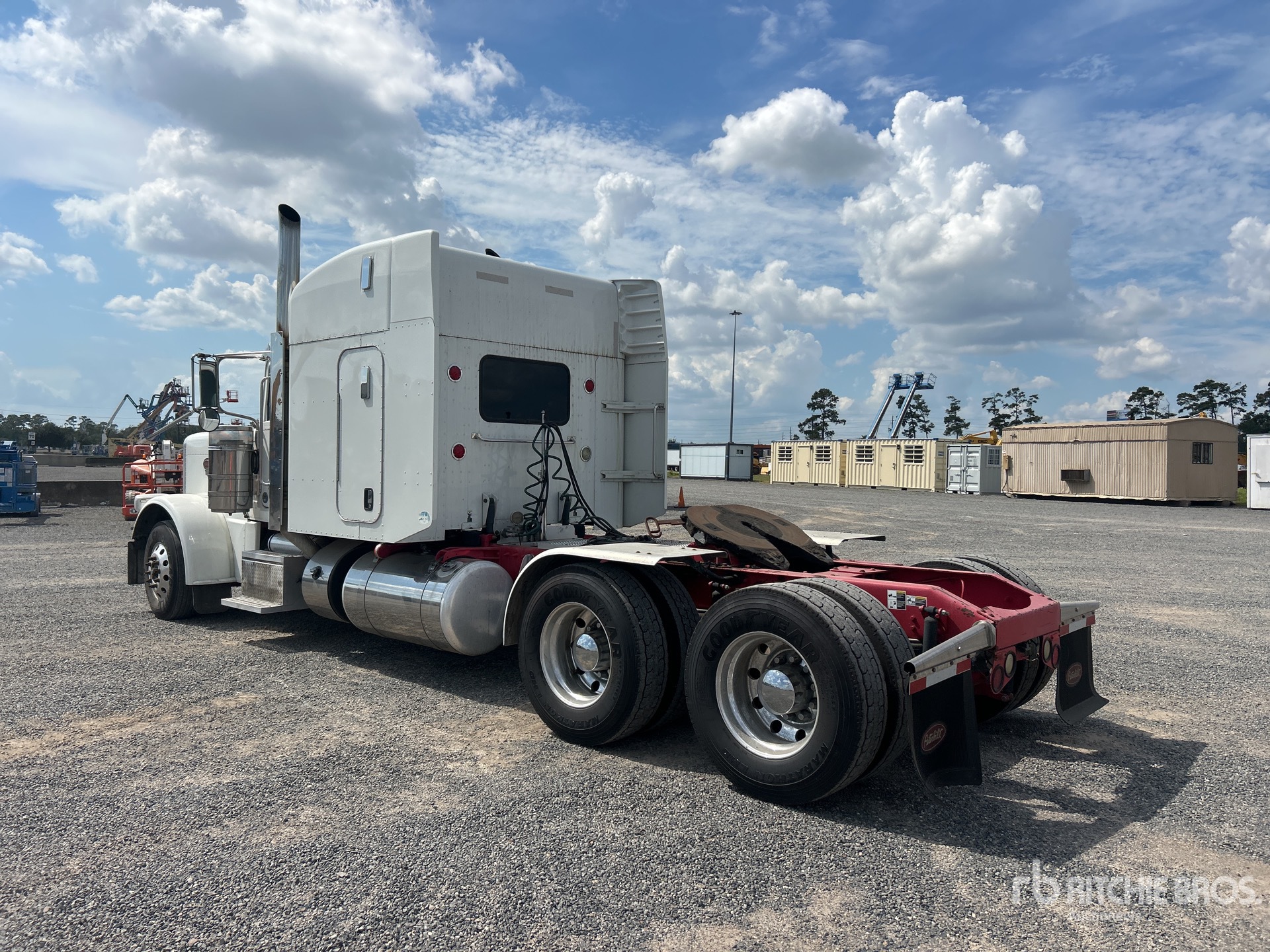 2014 Peterbilt 389